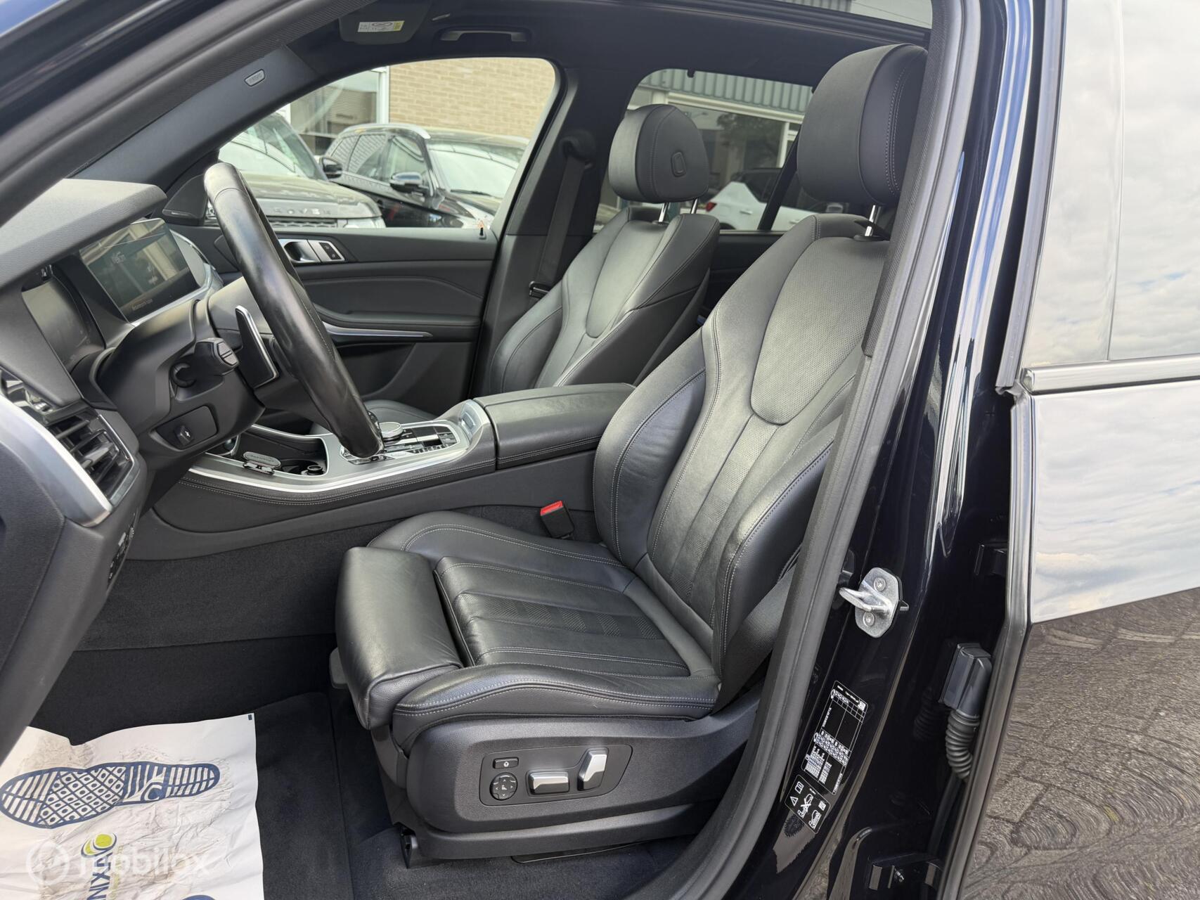 Foto van BMW X5 Xdrive30d