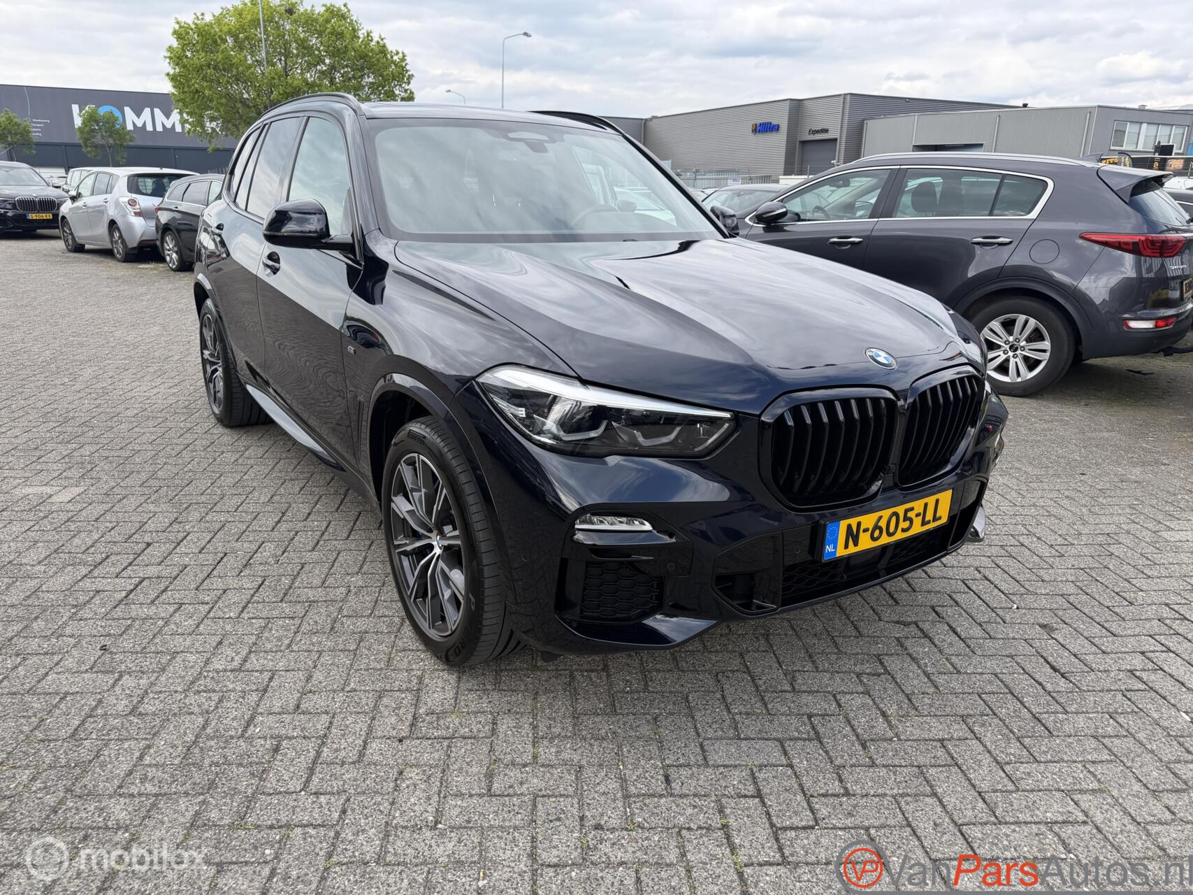 Foto van BMW X5 Xdrive30d