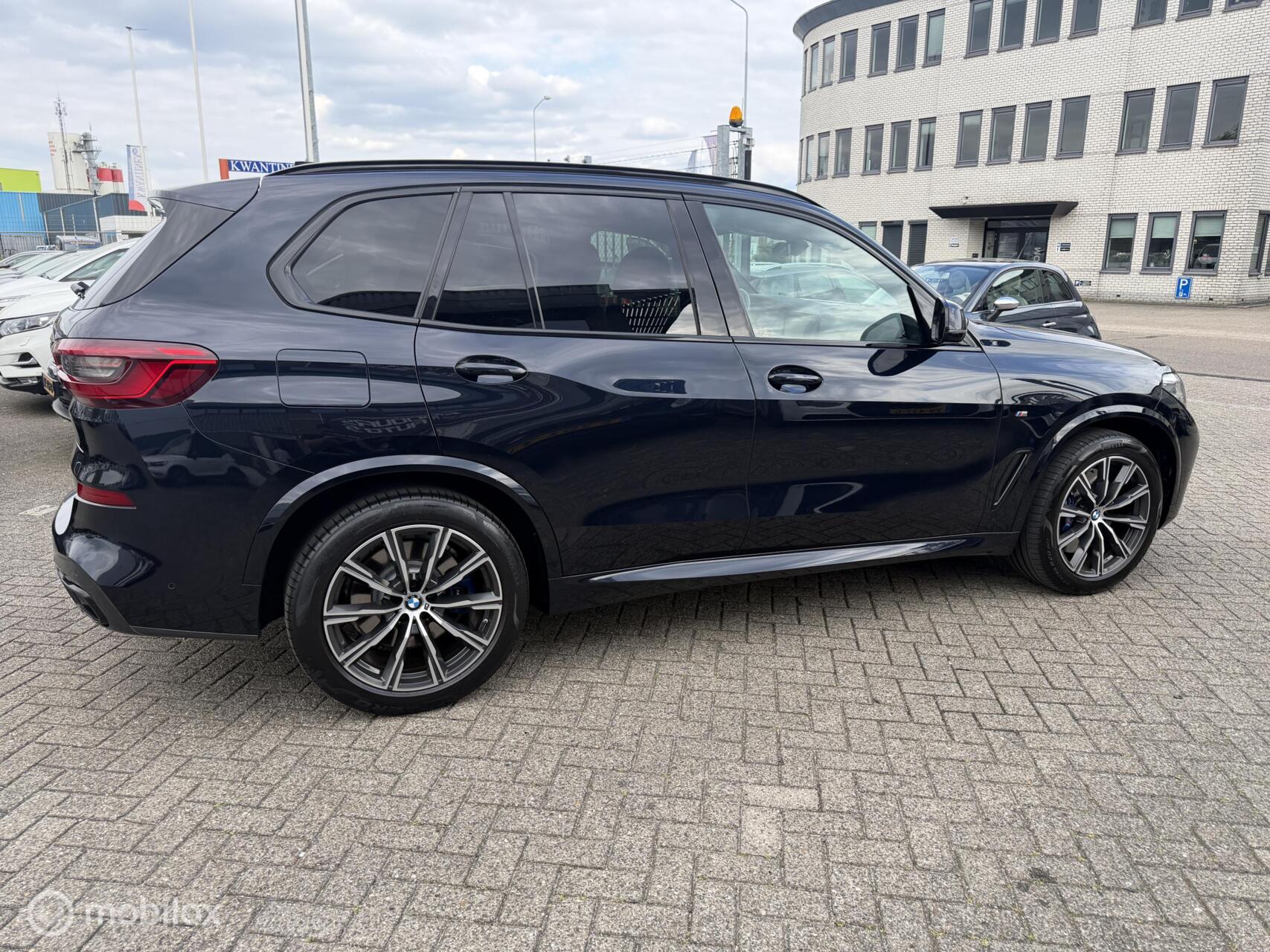 Foto van BMW X5 Xdrive30d