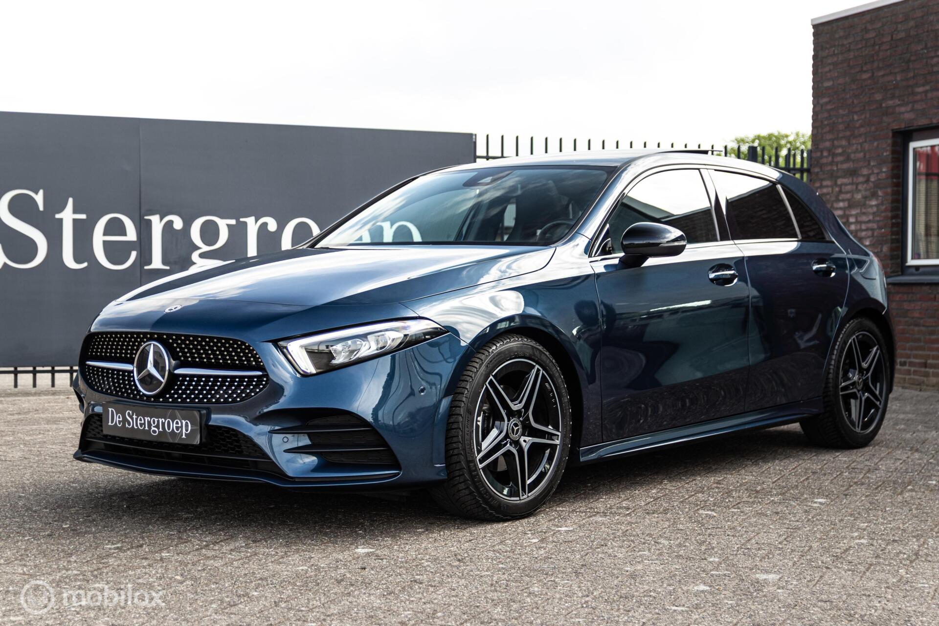 Mercedes-Benz A-klasse 180 Business Solution AMG 2022 - voorkant
