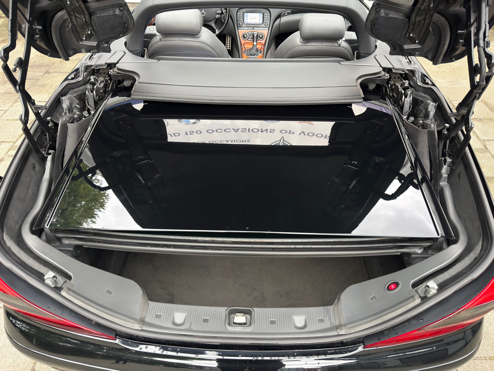 Foto van Mercedes-Benz SL 65 AMG