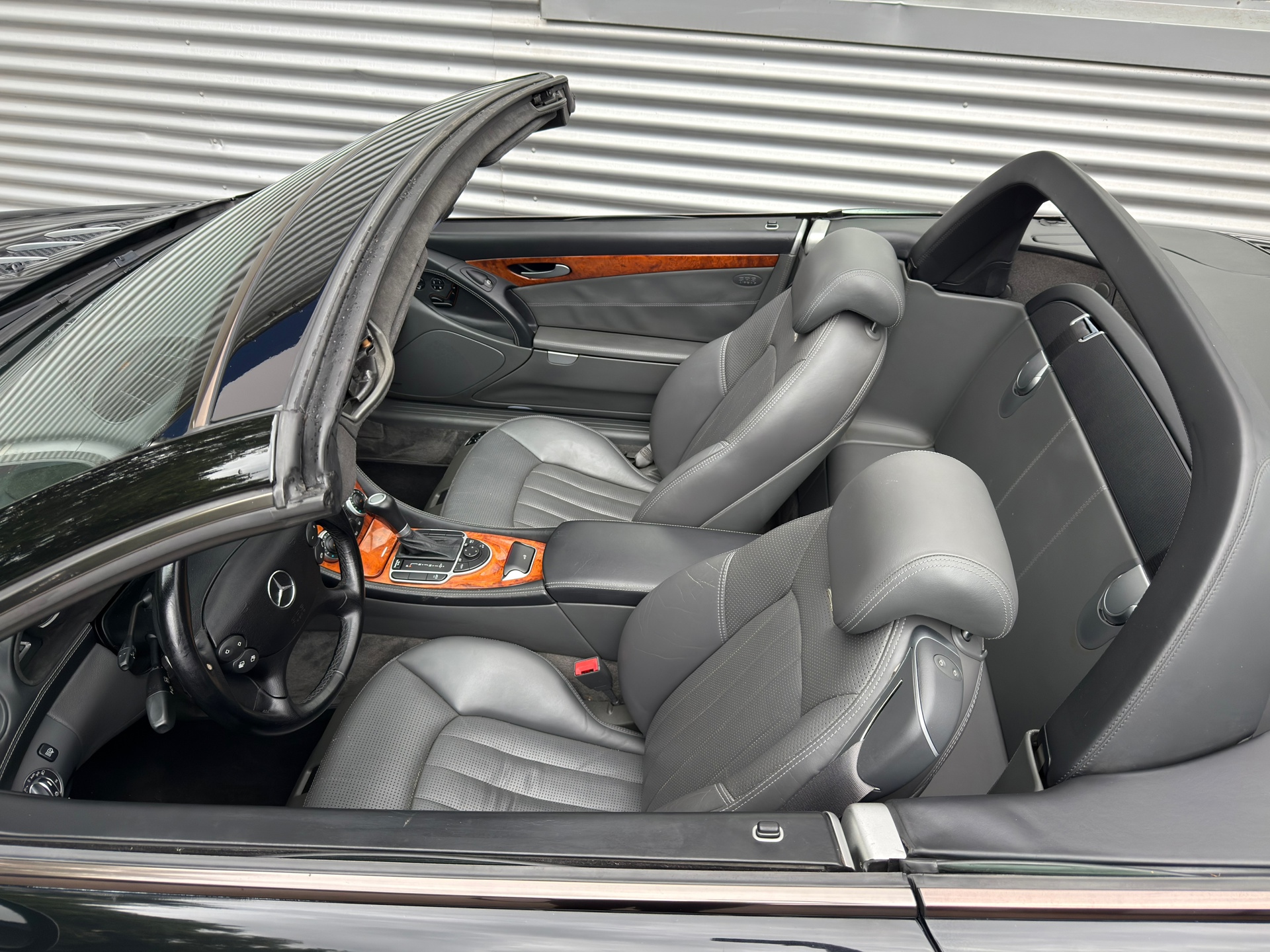 Foto van Mercedes-Benz SL 65 AMG