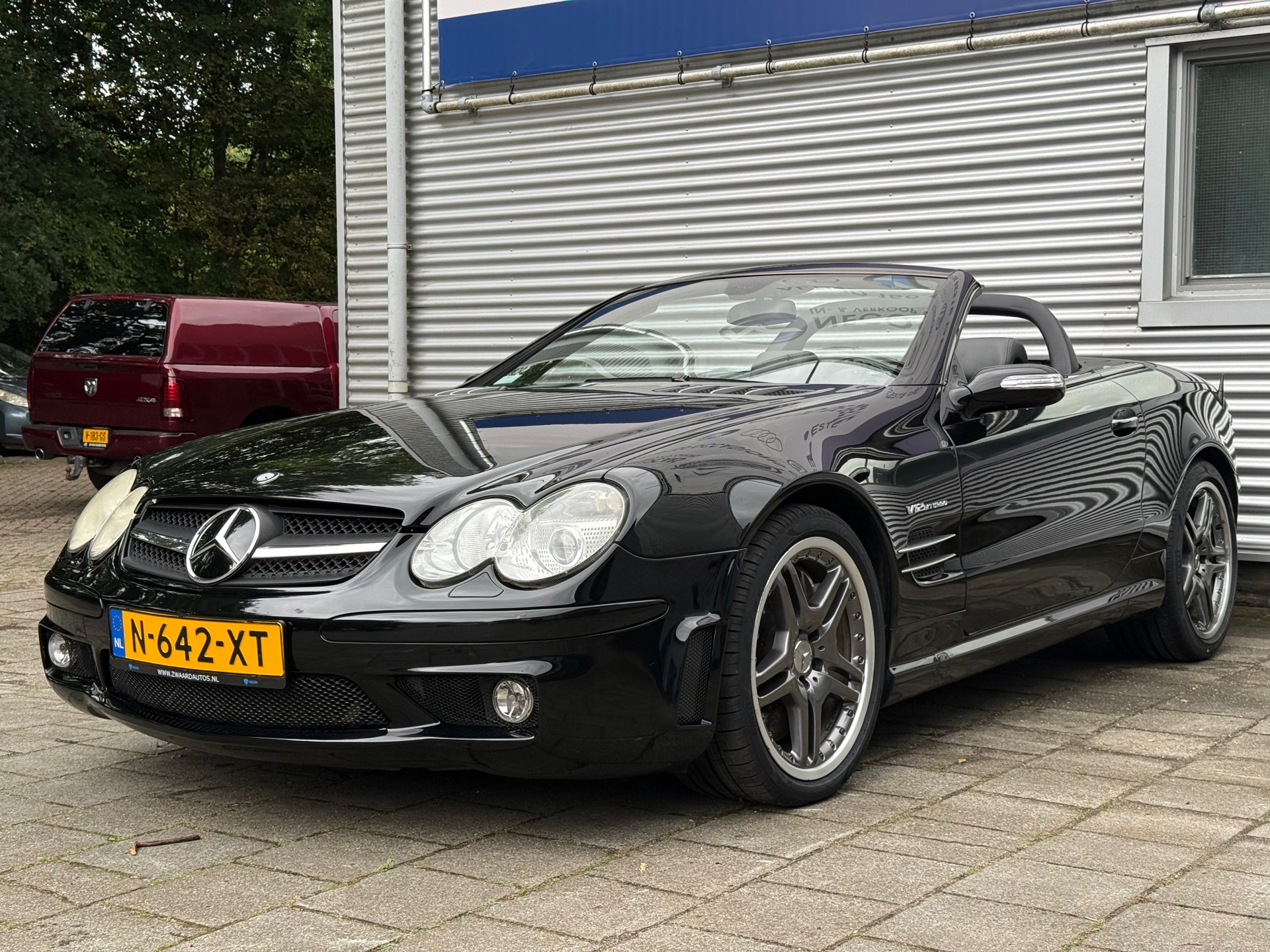 Foto van Mercedes-Benz SL 65 AMG