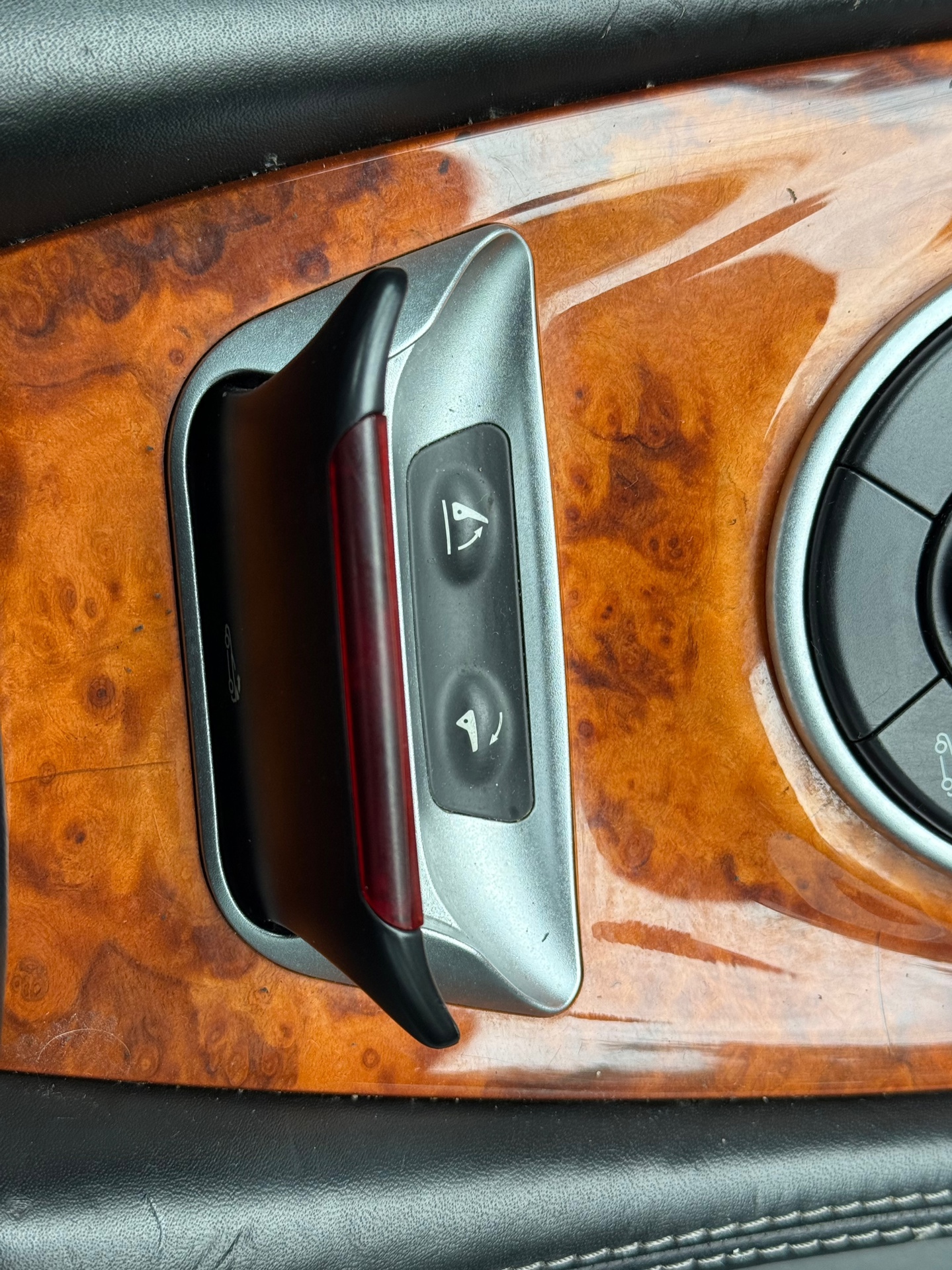 Foto van Mercedes-Benz SL 65 AMG