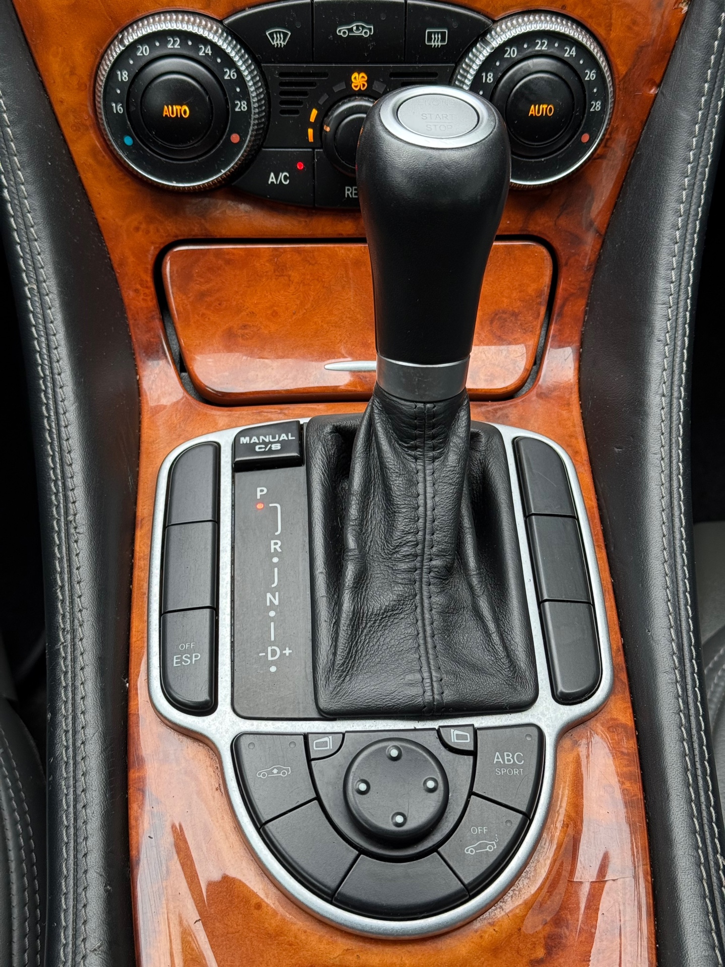 Foto van Mercedes-Benz SL 65 AMG