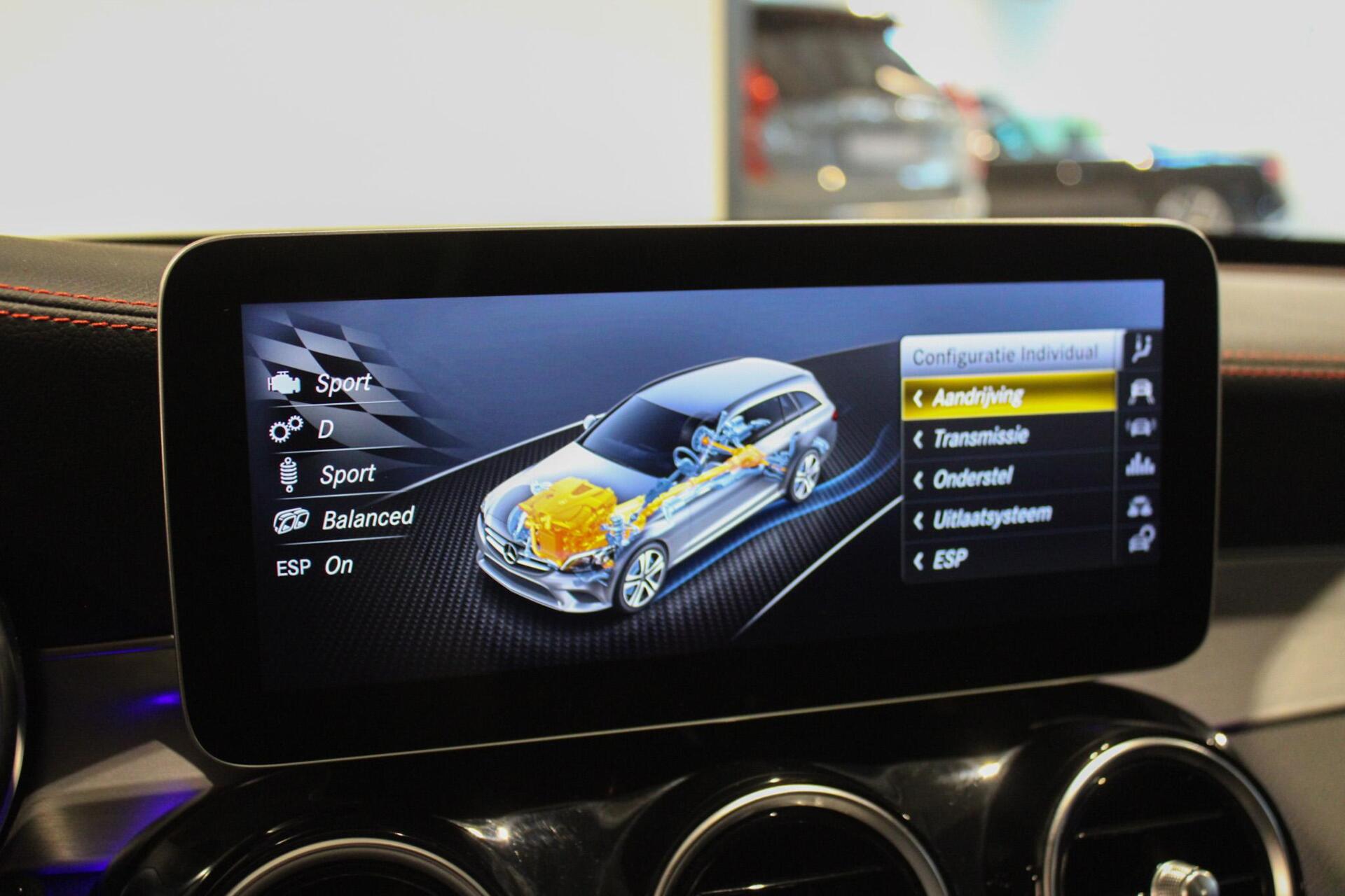 Foto van Mercedes-Benz AMG C 43