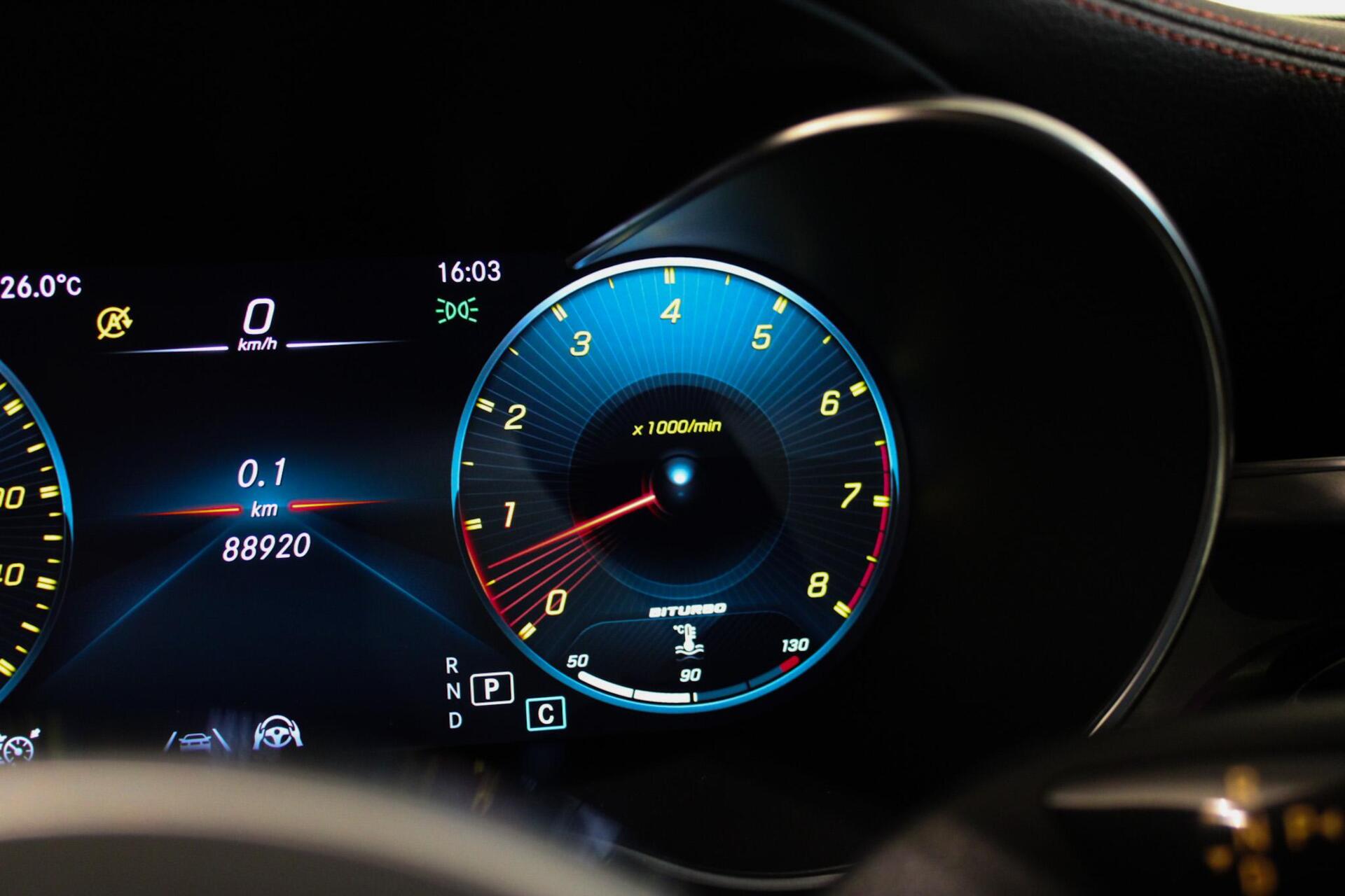 Foto van Mercedes-Benz AMG C 43
