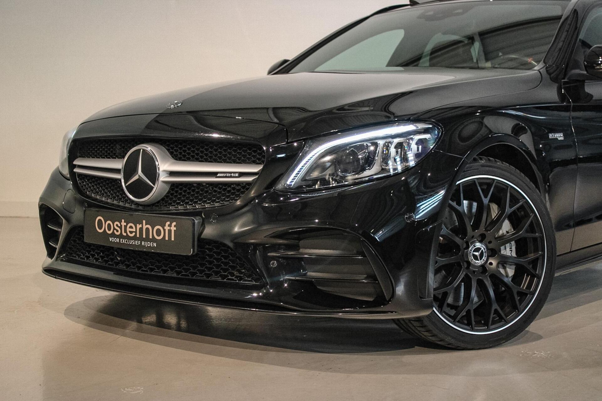 Foto van Mercedes-Benz AMG C 43