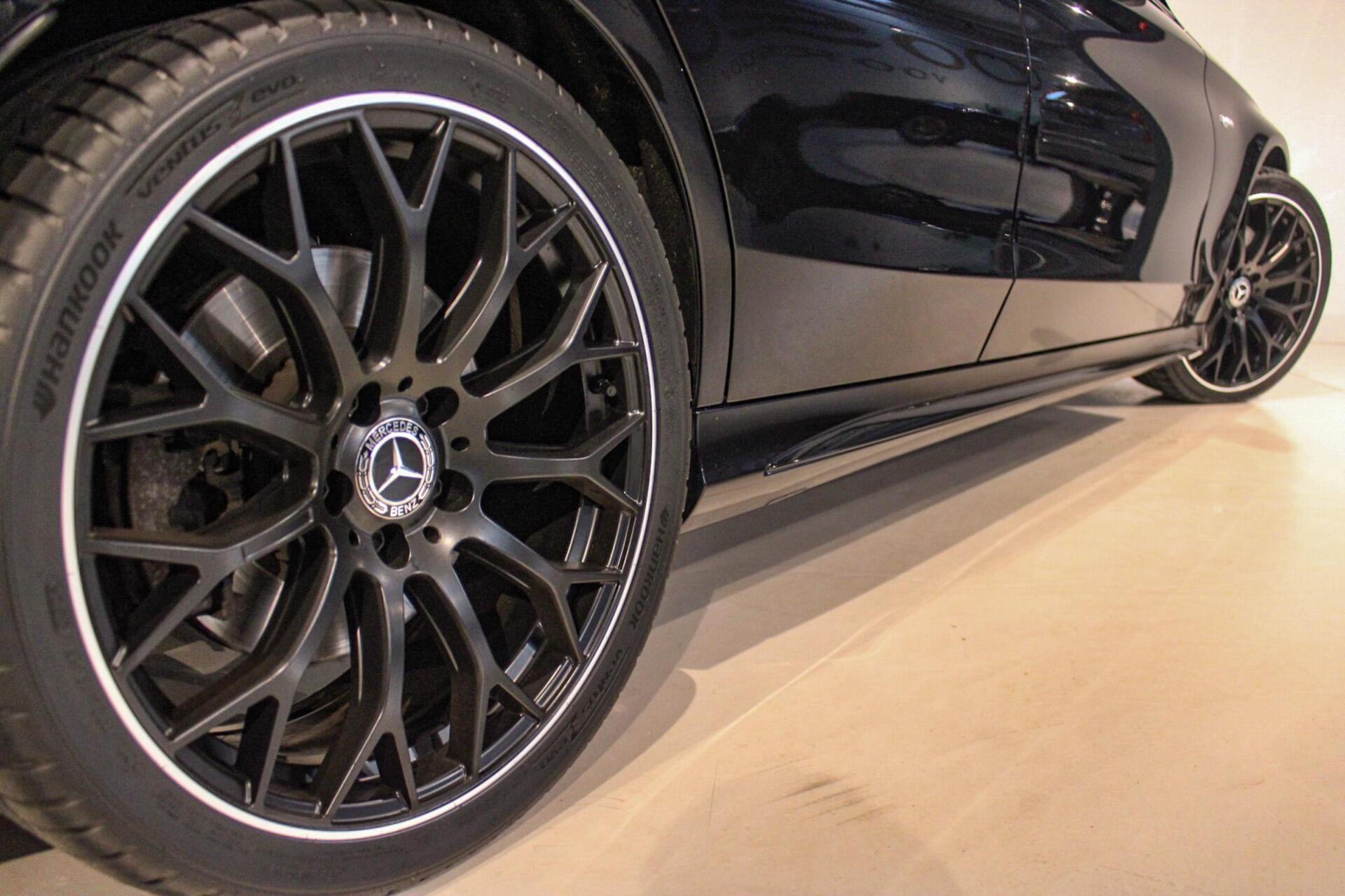 Foto van Mercedes-Benz AMG C 43