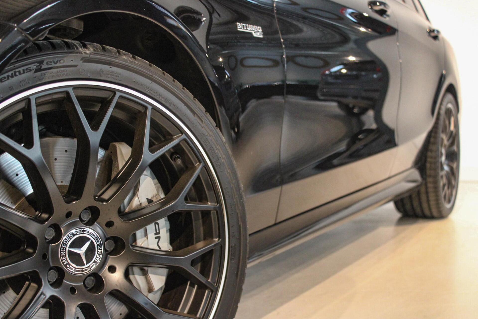 Foto van Mercedes-Benz AMG C 43
