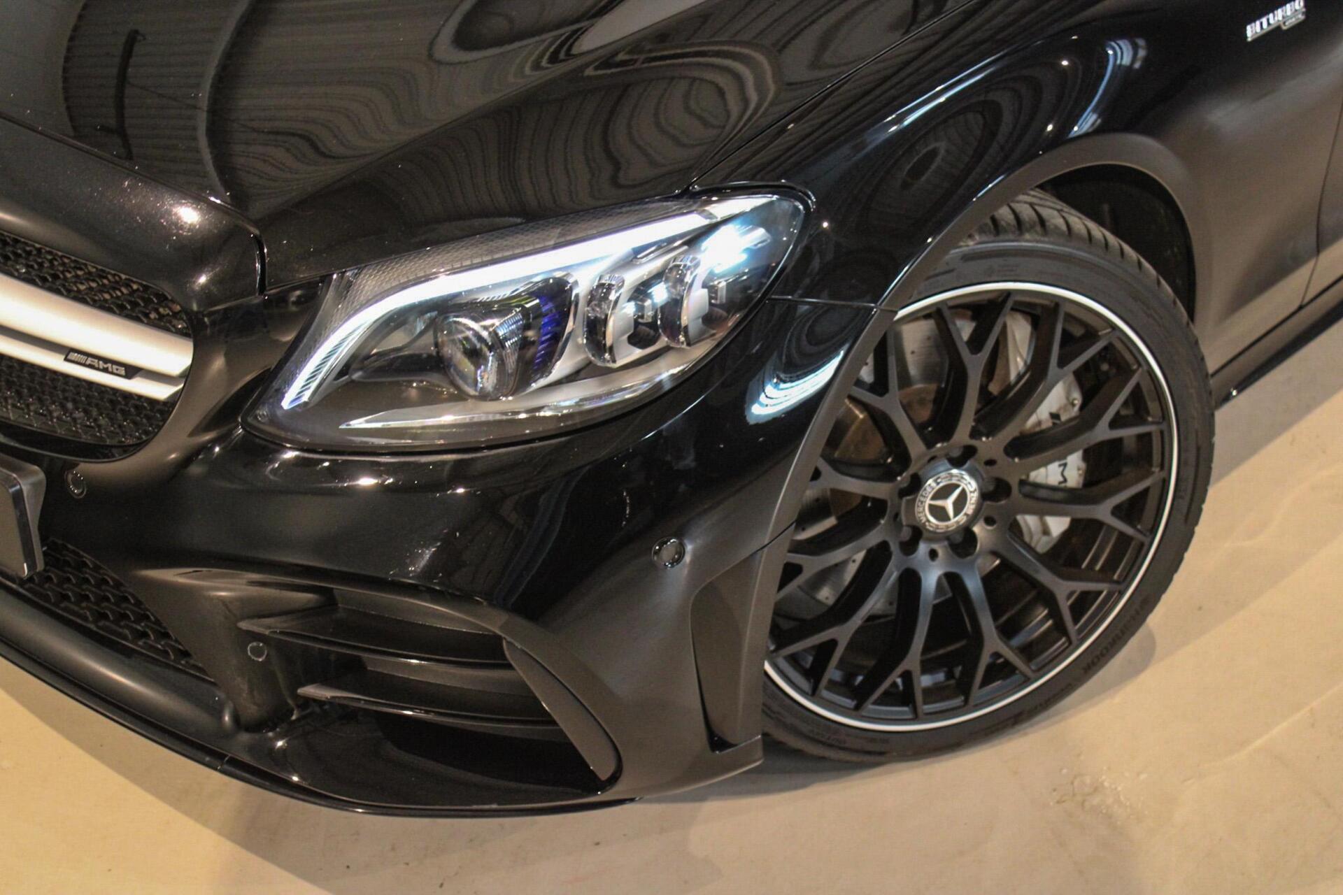 Foto van Mercedes-Benz AMG C 43