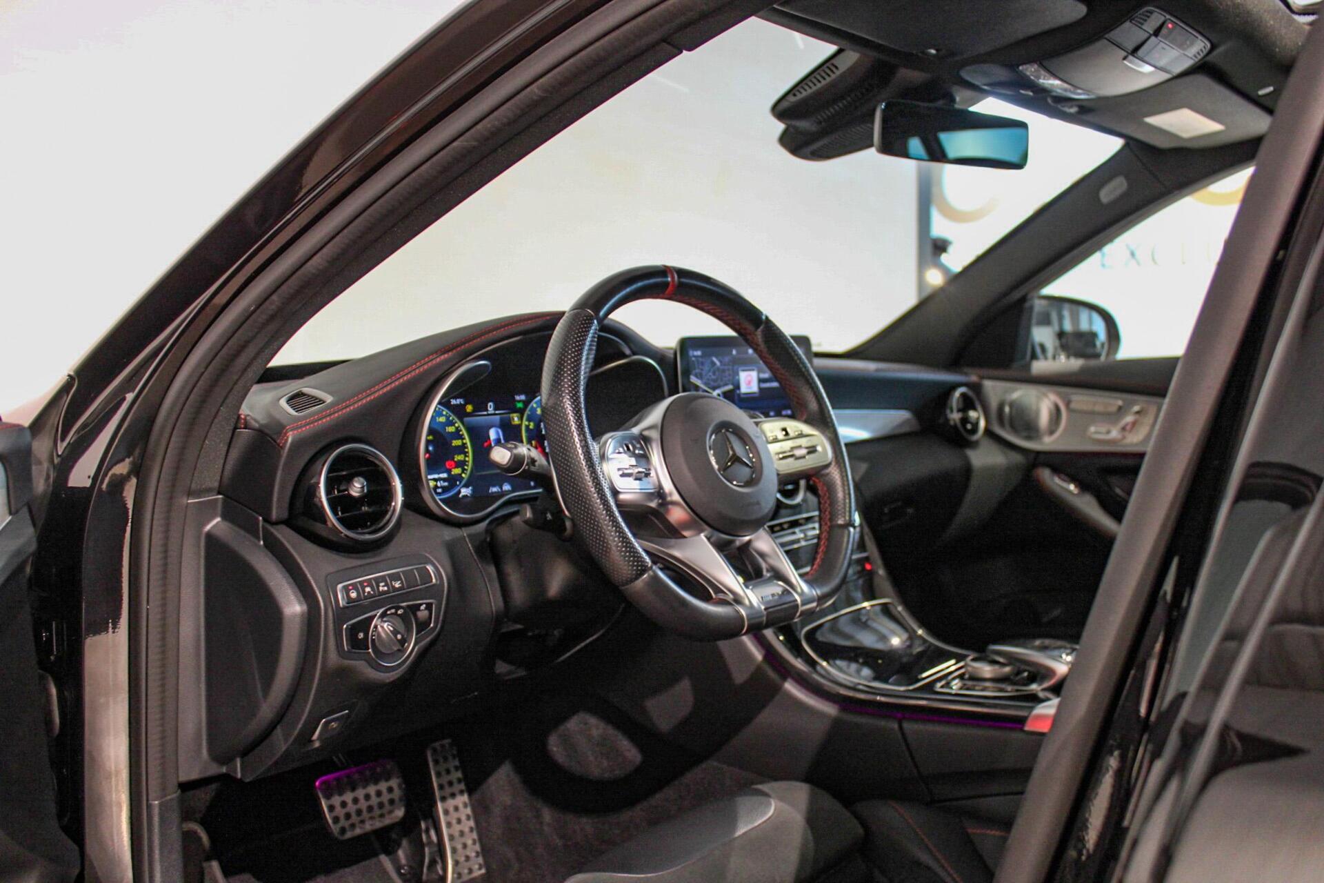 Foto van Mercedes-Benz AMG C 43