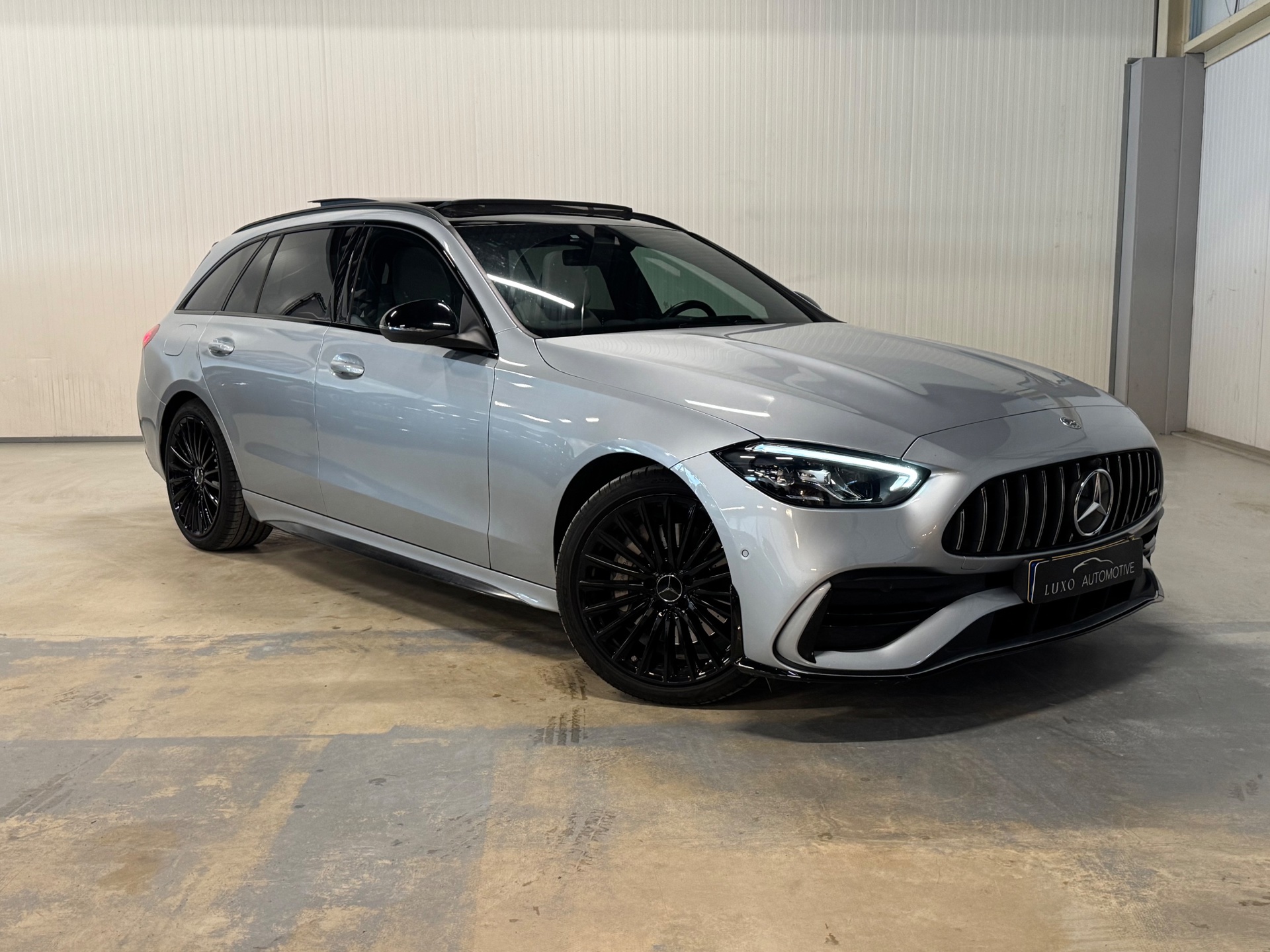 Foto van Mercedes-Benz C 200