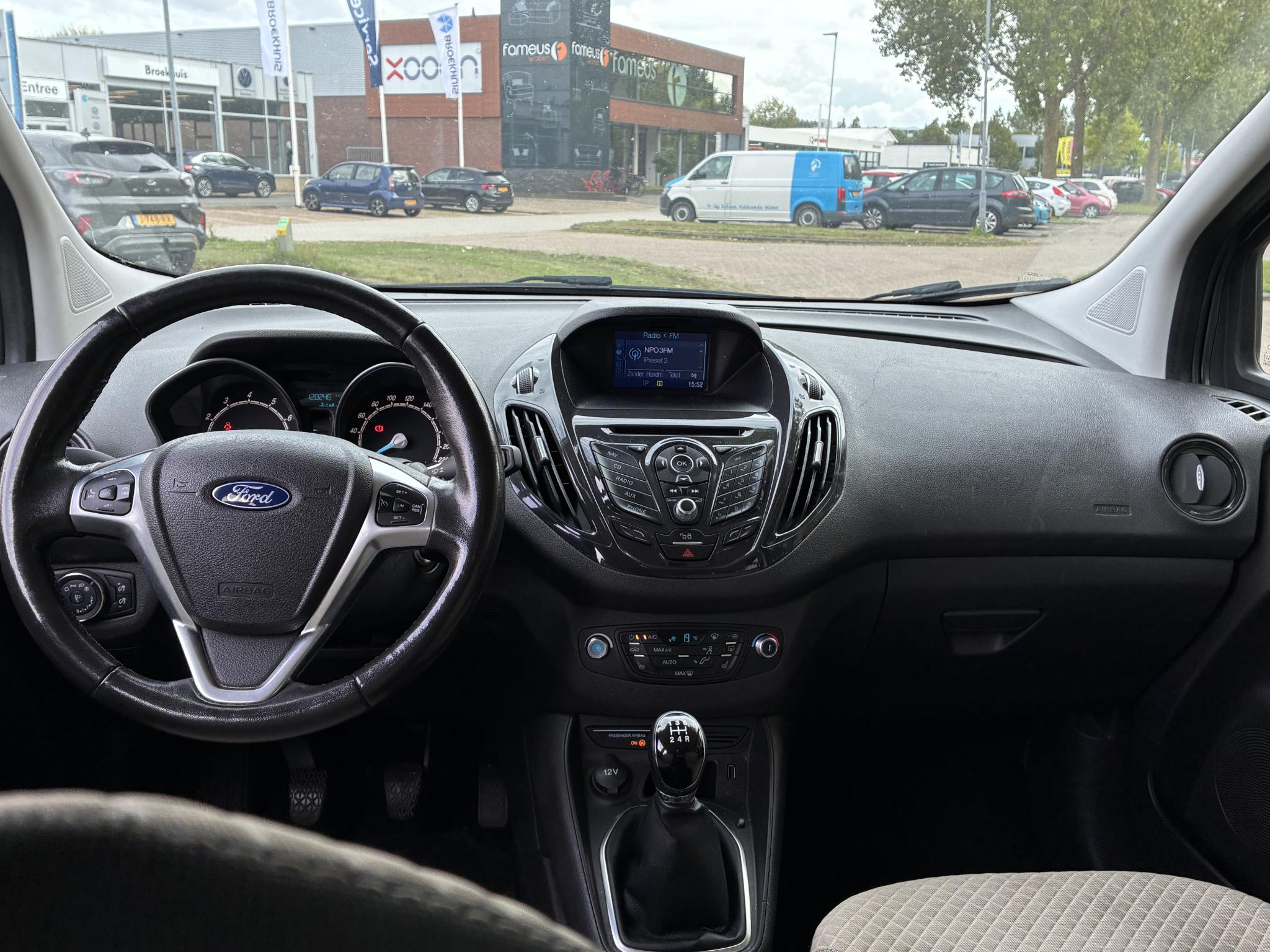 Foto van Ford Tourneo Courier