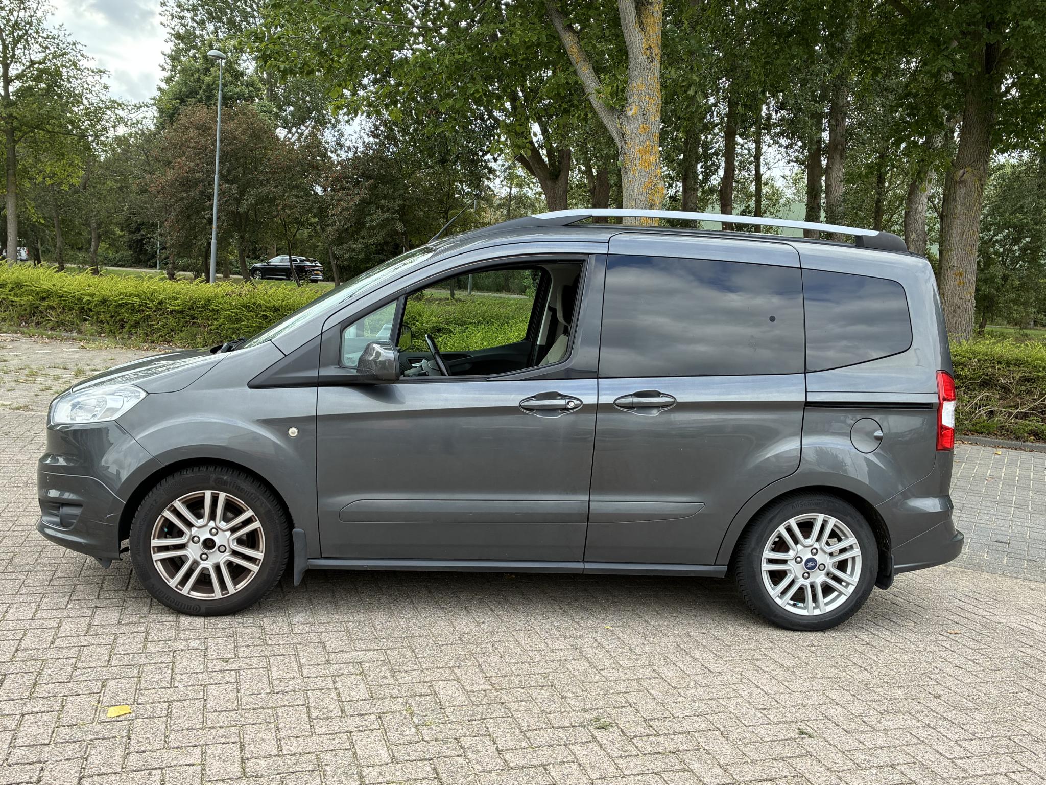Foto van Ford Tourneo Courier