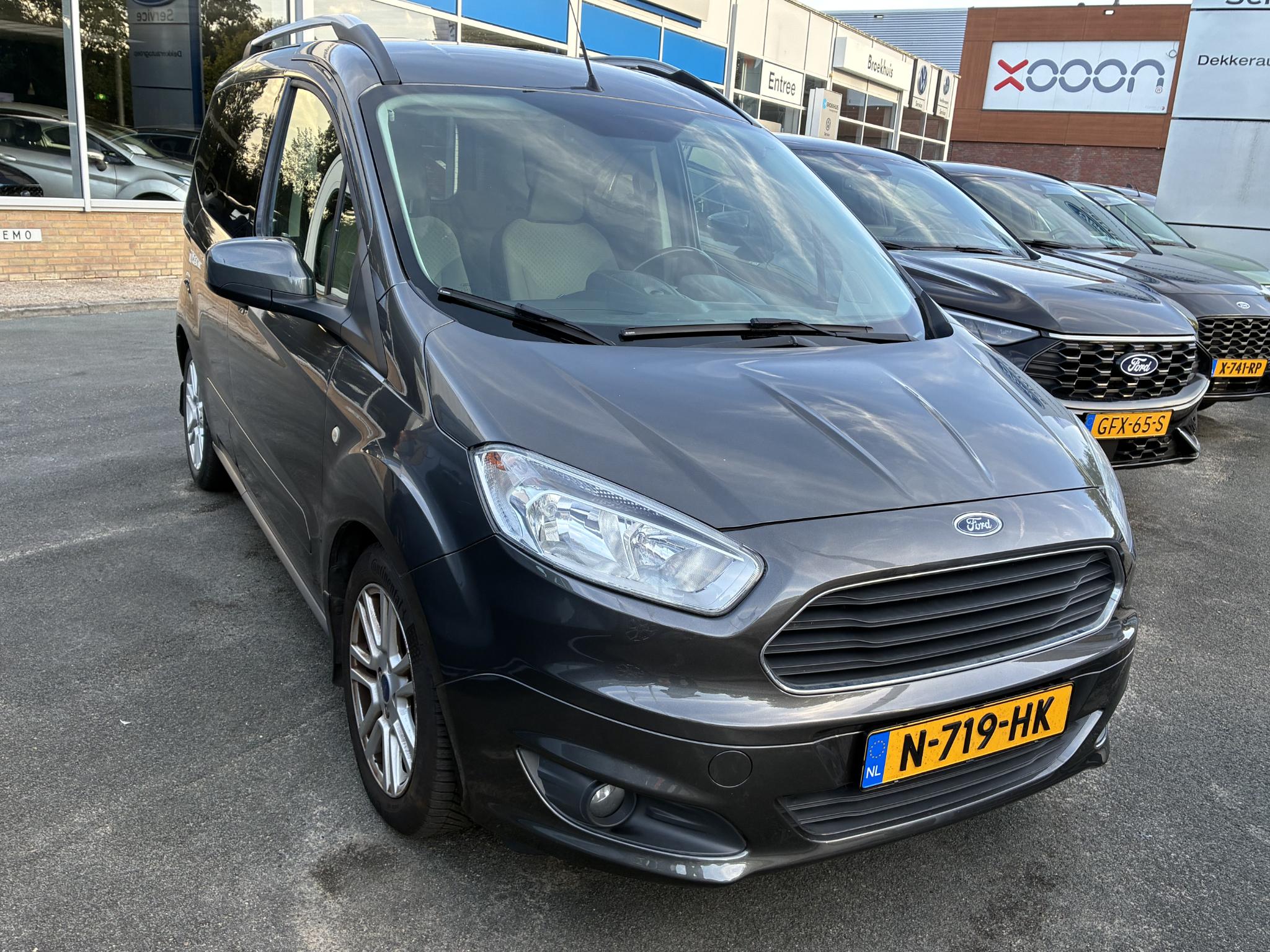 Foto van Ford Tourneo Courier