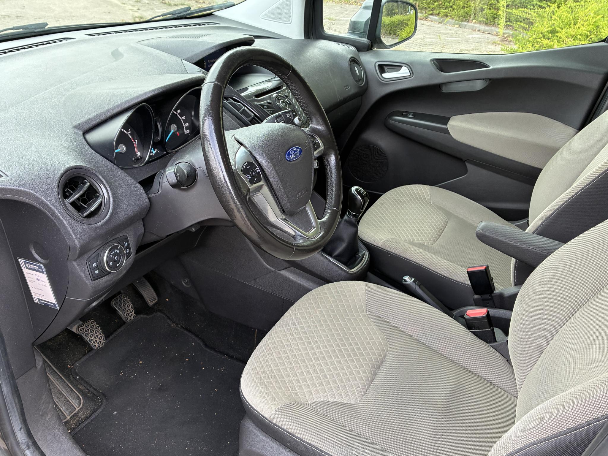Foto van Ford Tourneo Courier