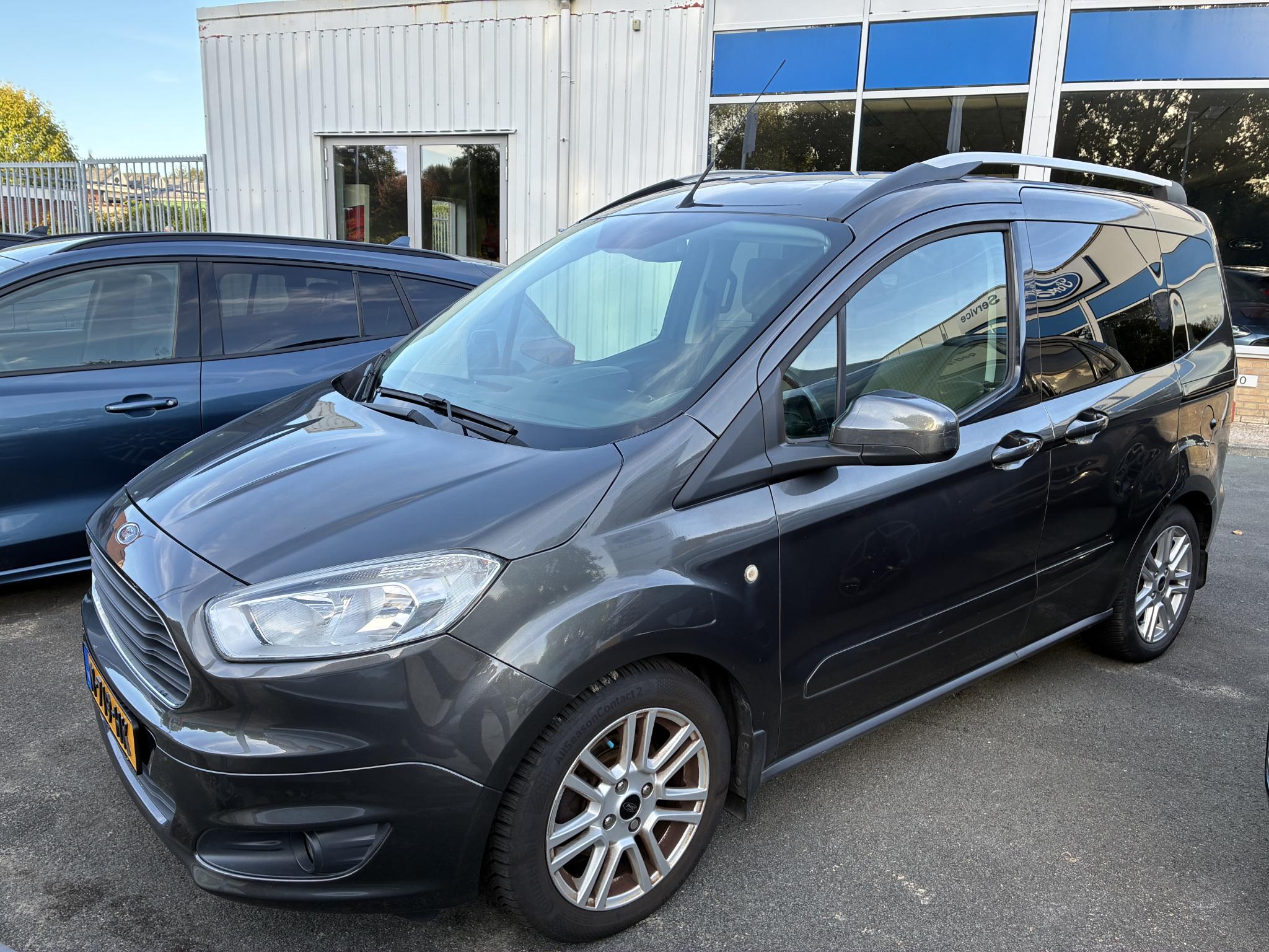Foto van Ford Tourneo Courier