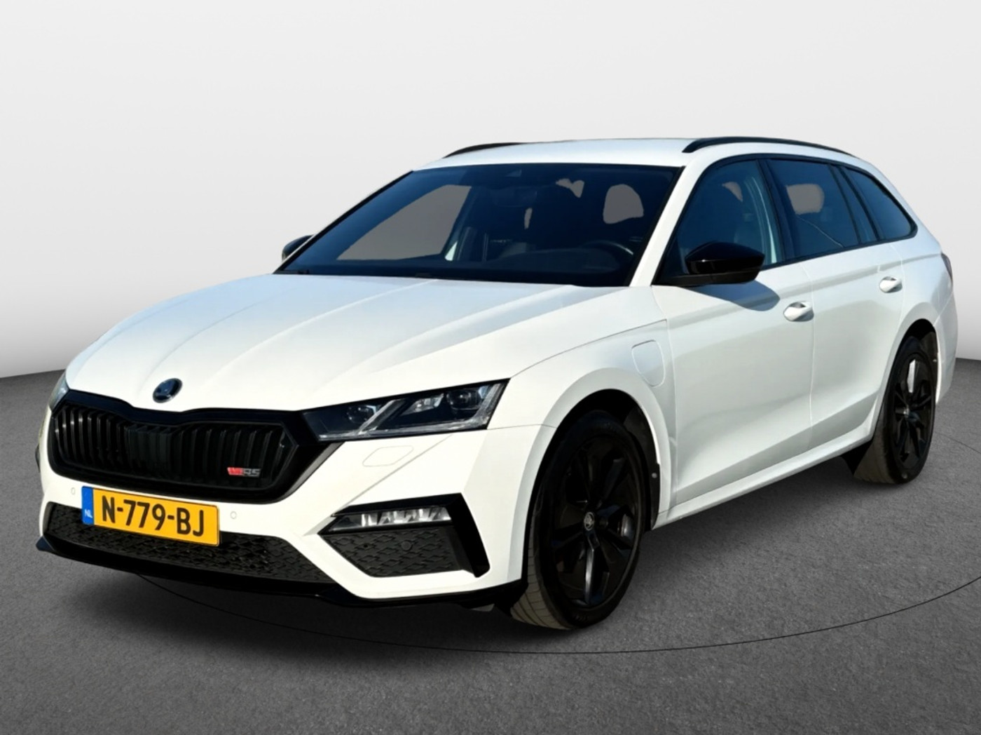 Skoda Octavia RS 1.4 TSI RS iV Aut Business | Comfort pakket | Camera 2021 - voorkant