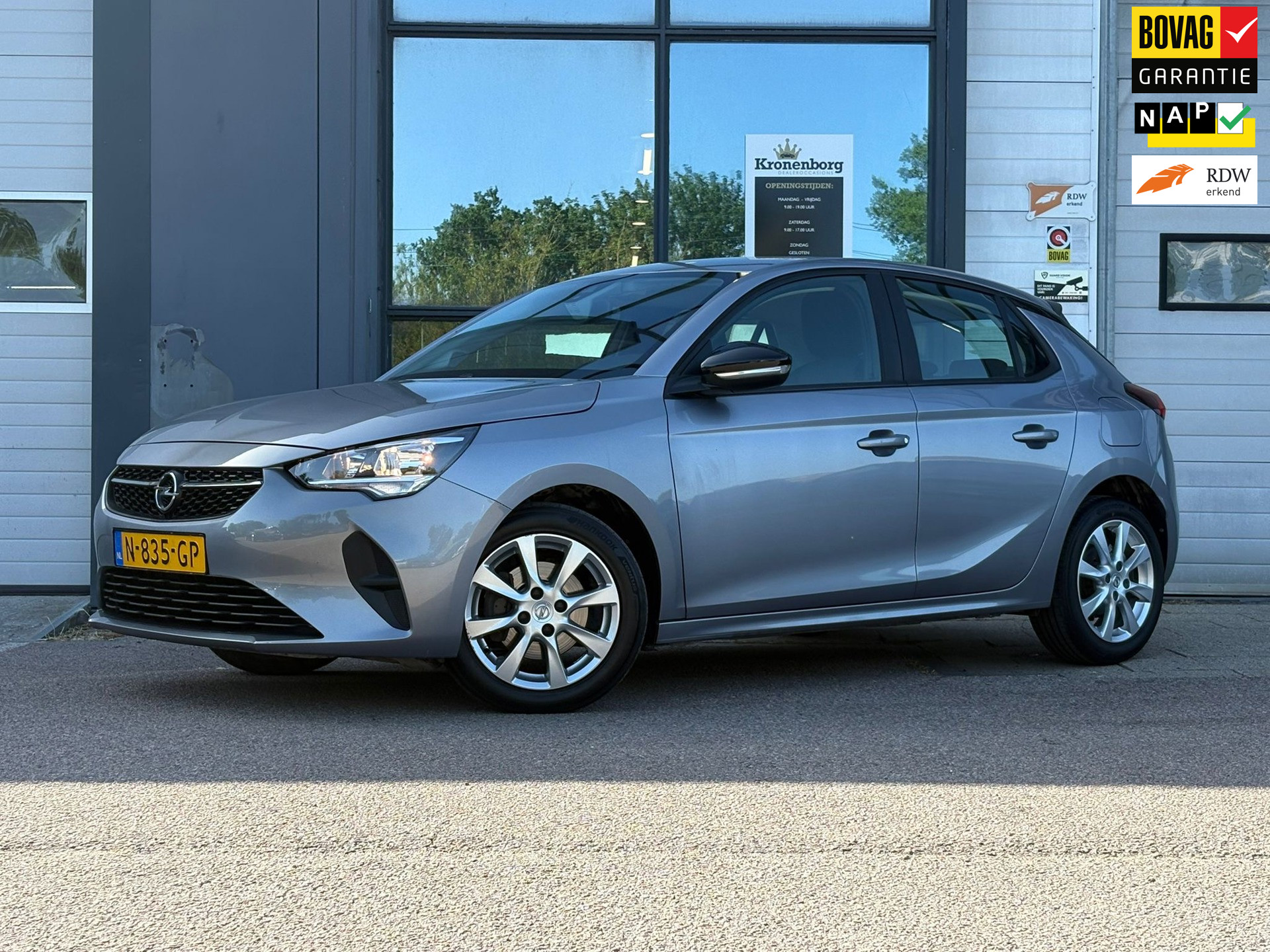 Opel Corsa 1.2 Edition, CARPLAY, NAVI, CAMERA 2021 - voorkant
