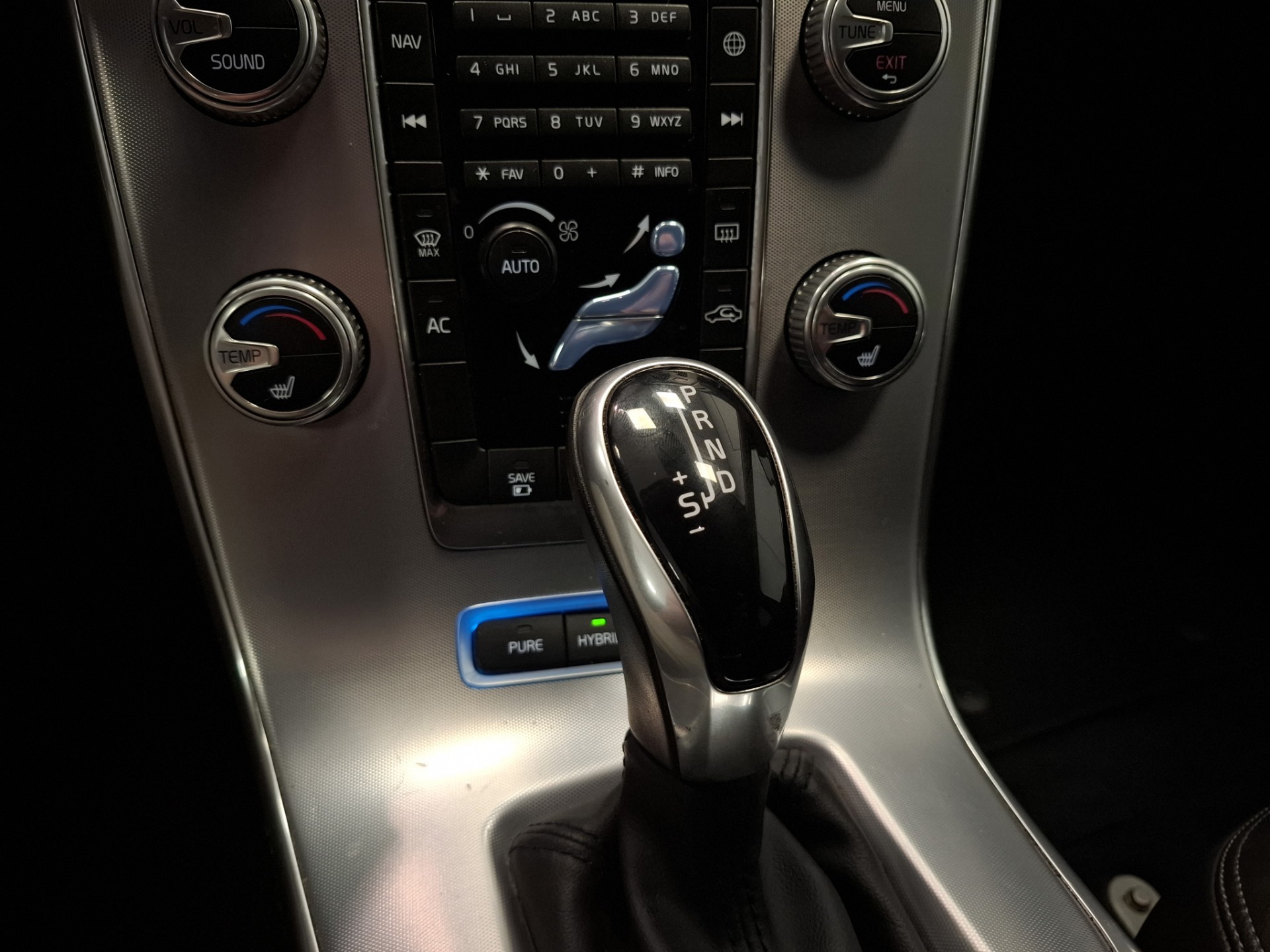 Foto van Volvo V60 Twin Engine