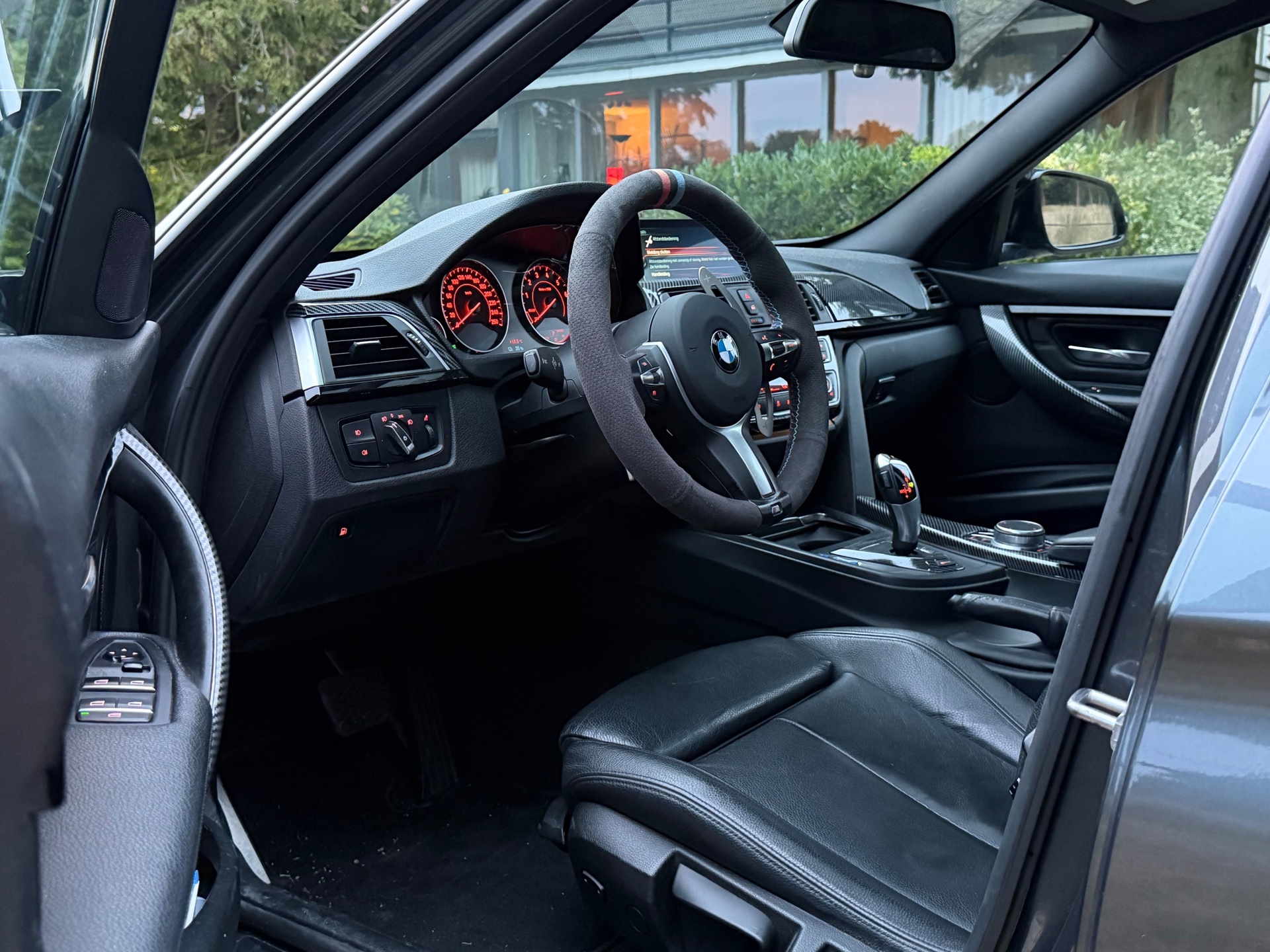 Foto van BMW 330e Iperformance