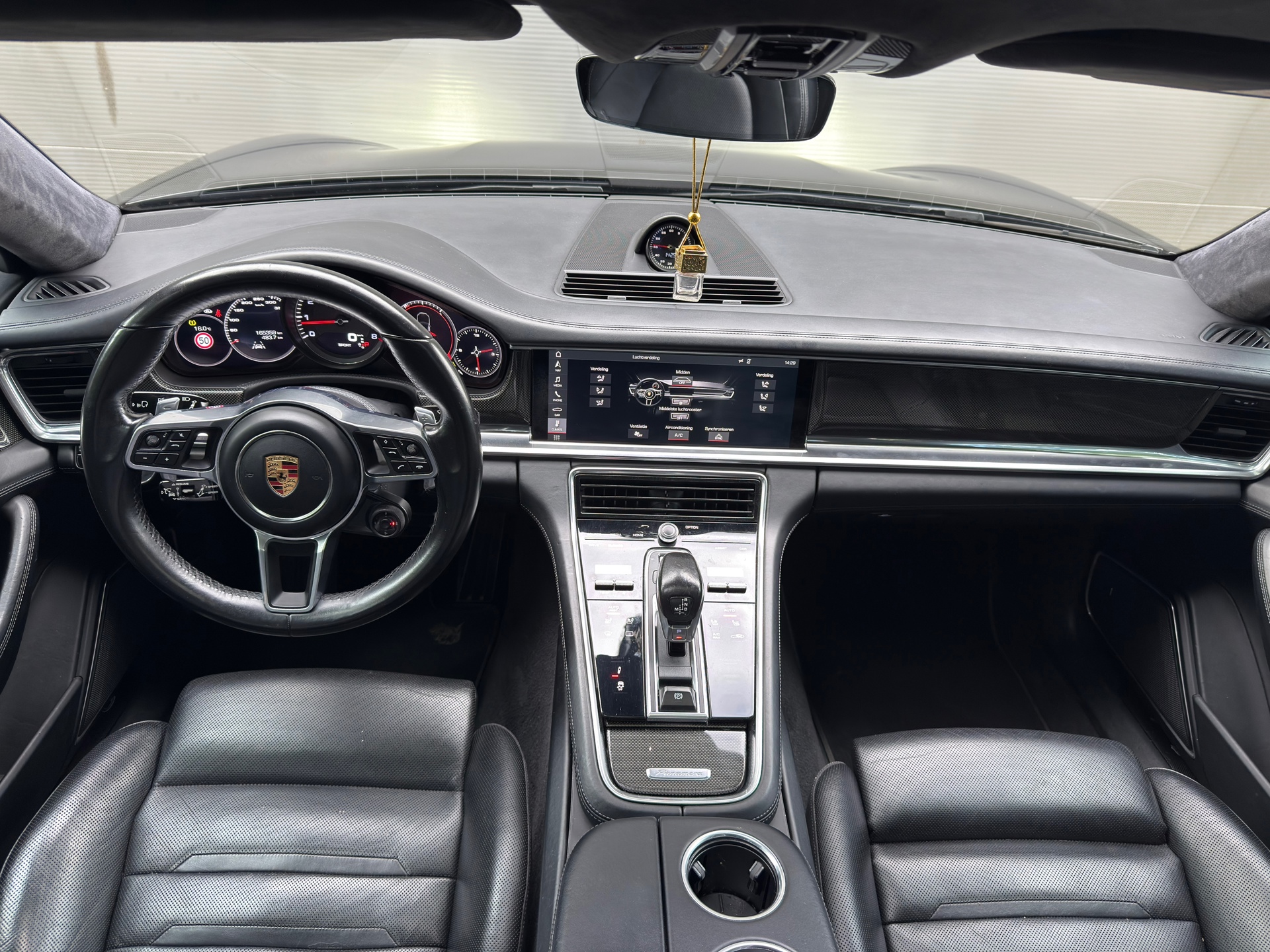 Foto van Porsche Panamera