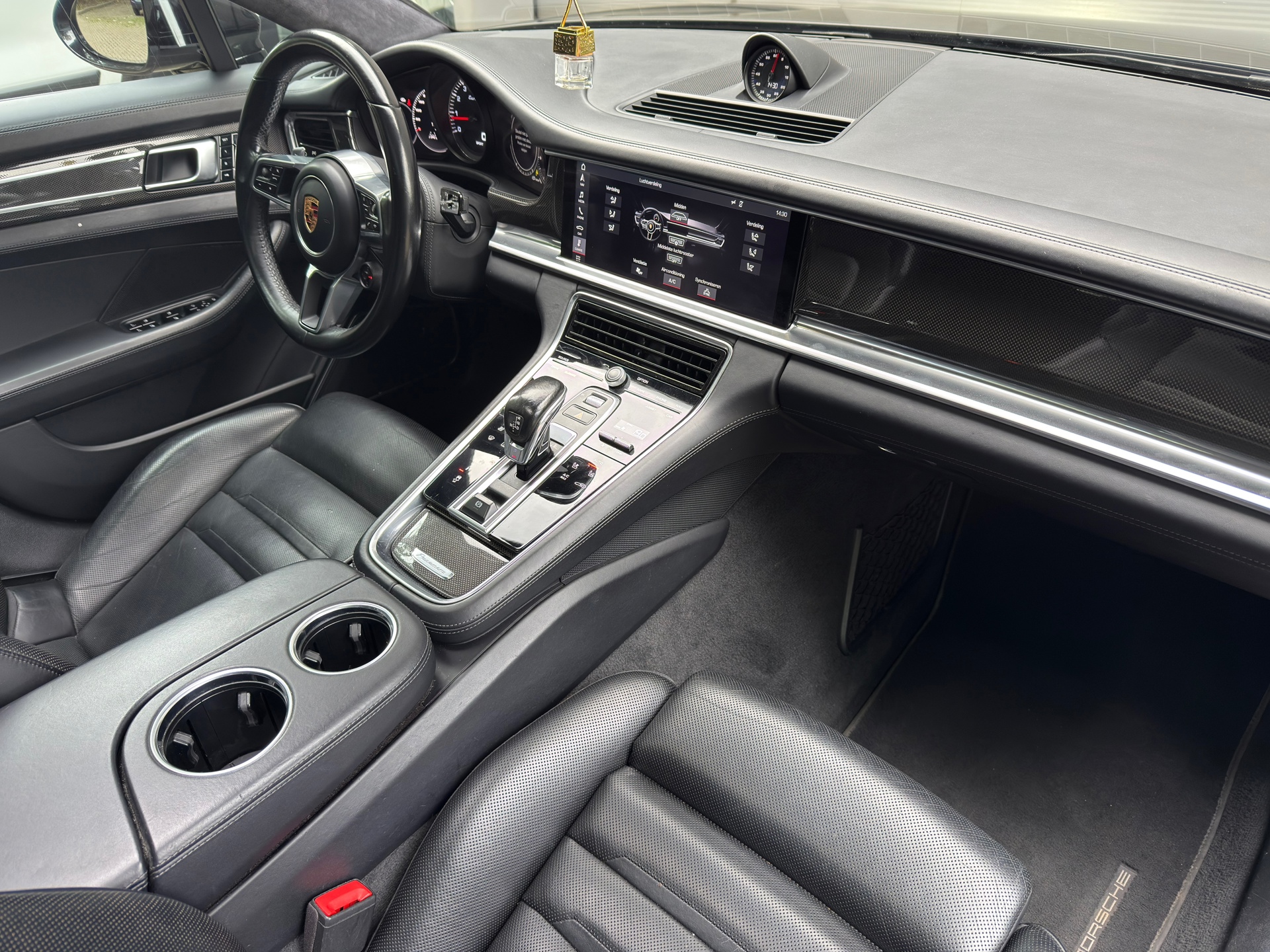 Foto van Porsche Panamera
