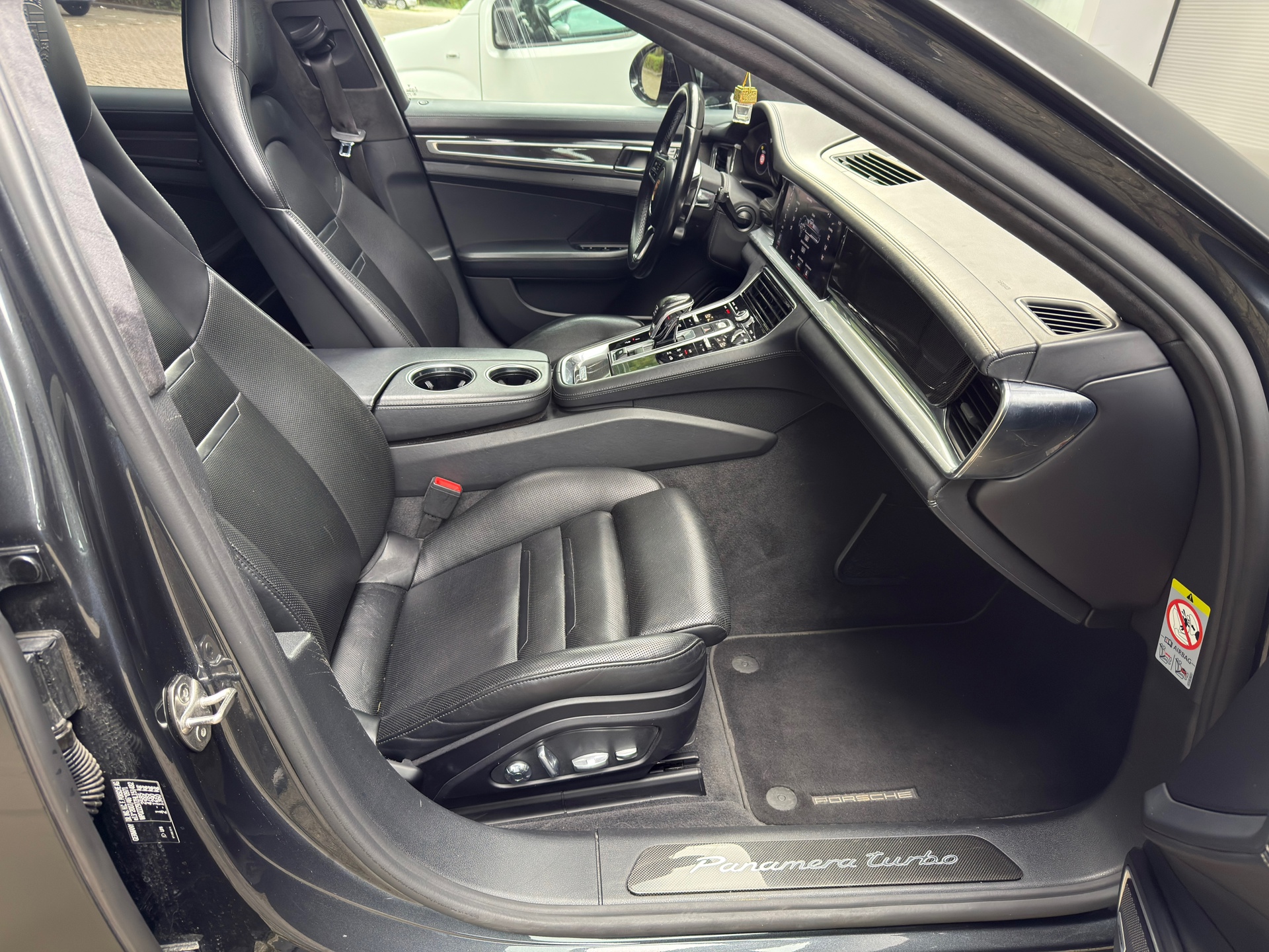 Foto van Porsche Panamera