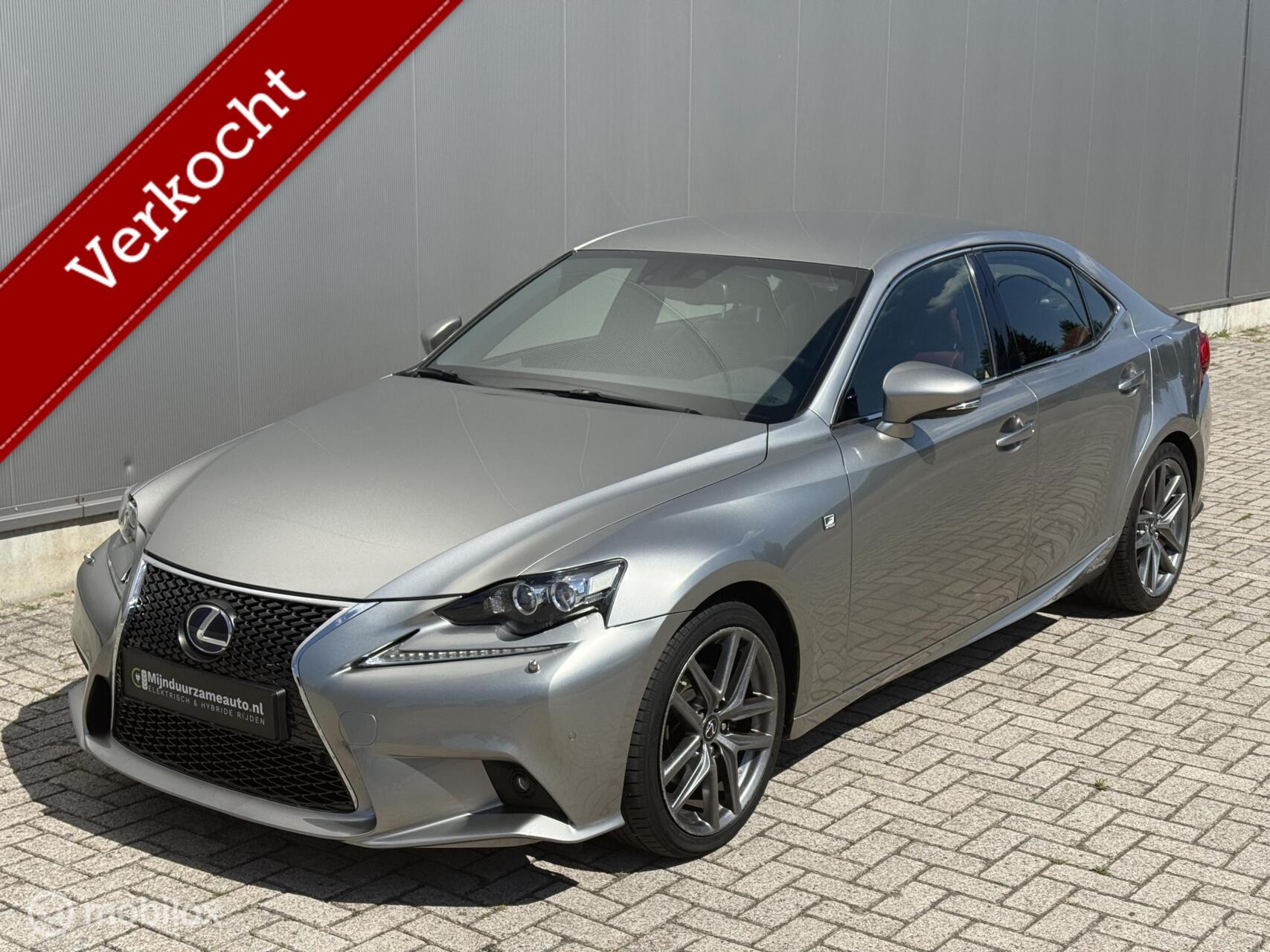 Foto van Lexus Lexus Is300h
