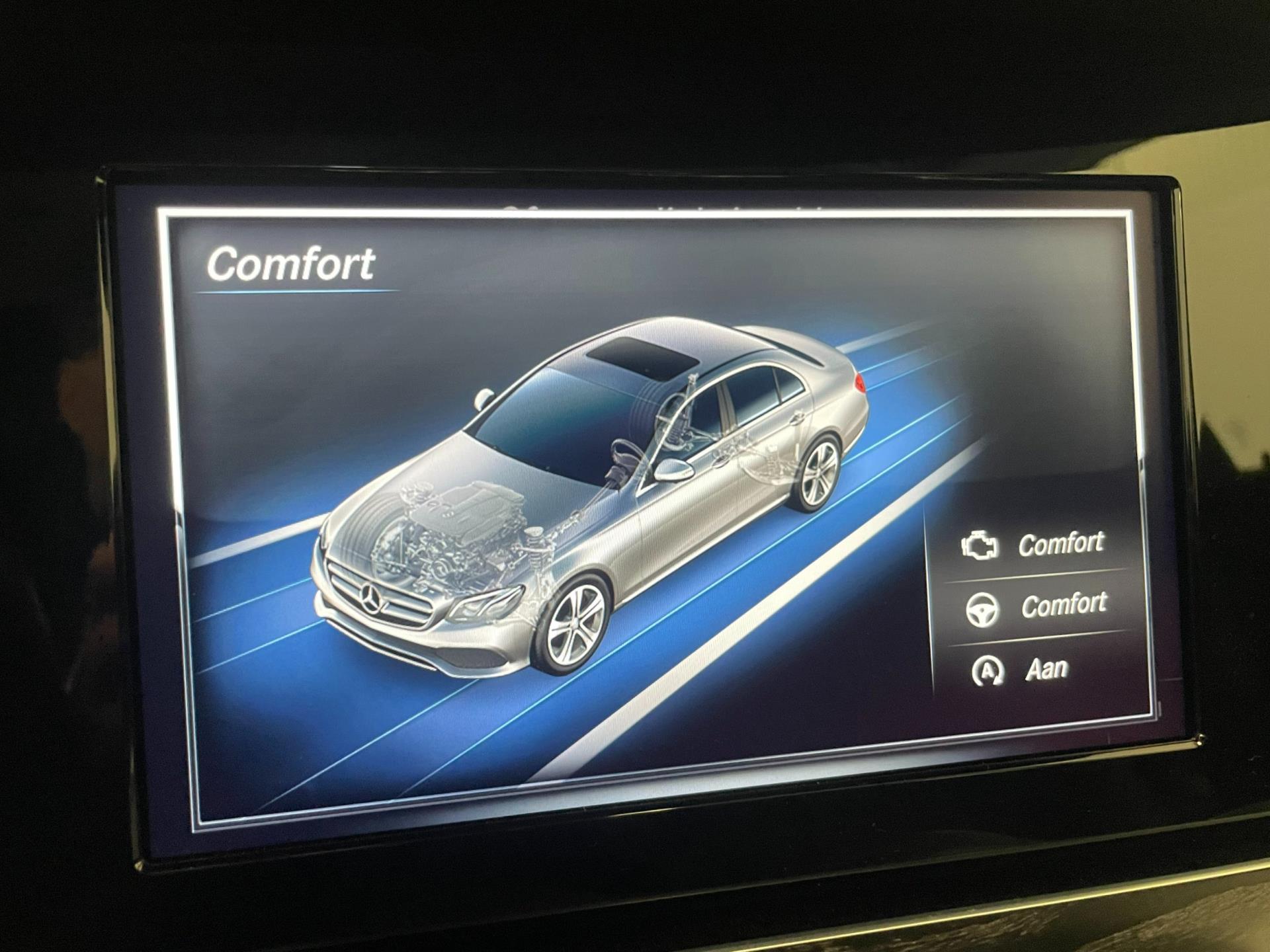 Foto van Mercedes-Benz E 350 D