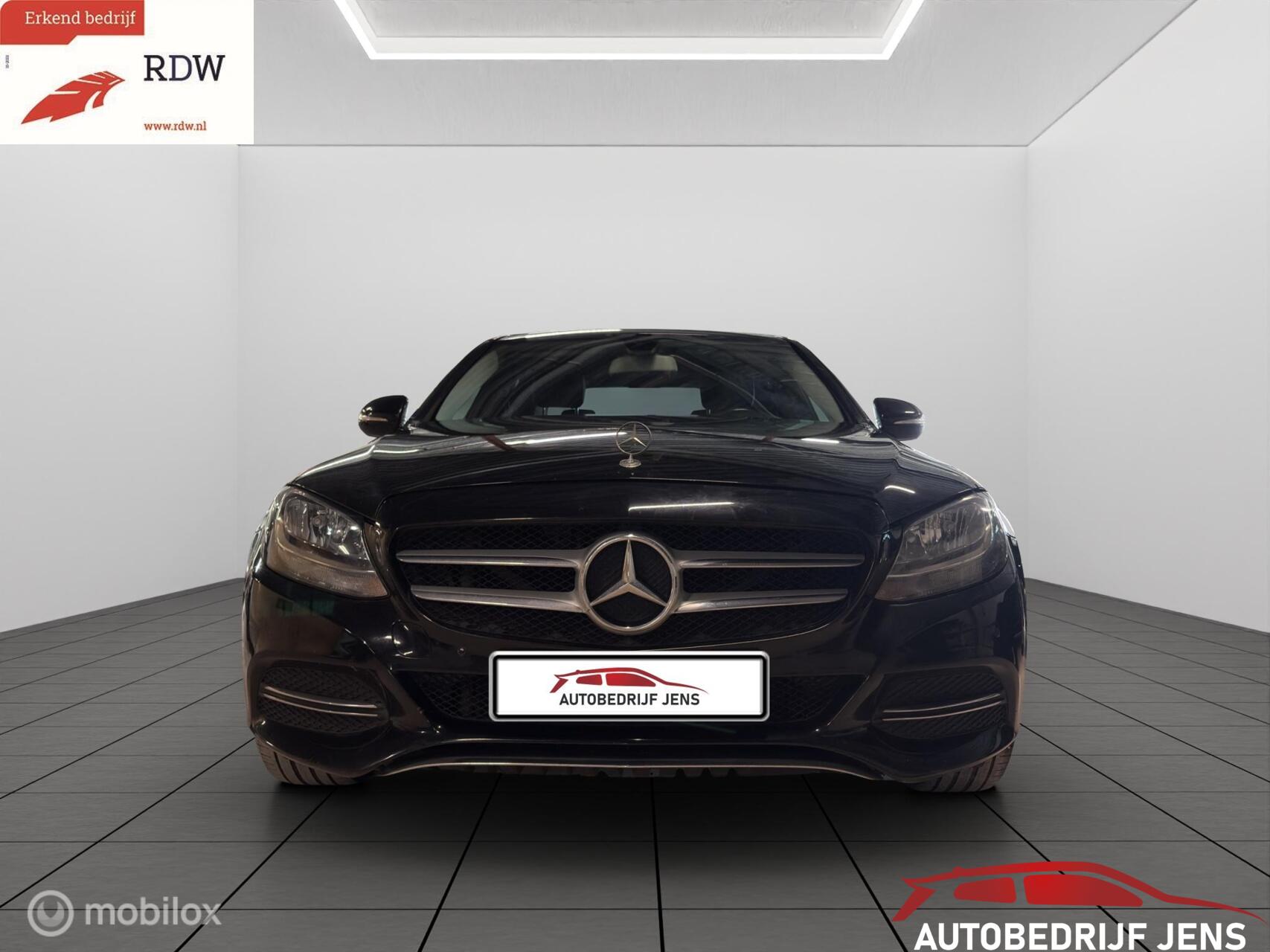 Foto van Mercedes-Benz C 200