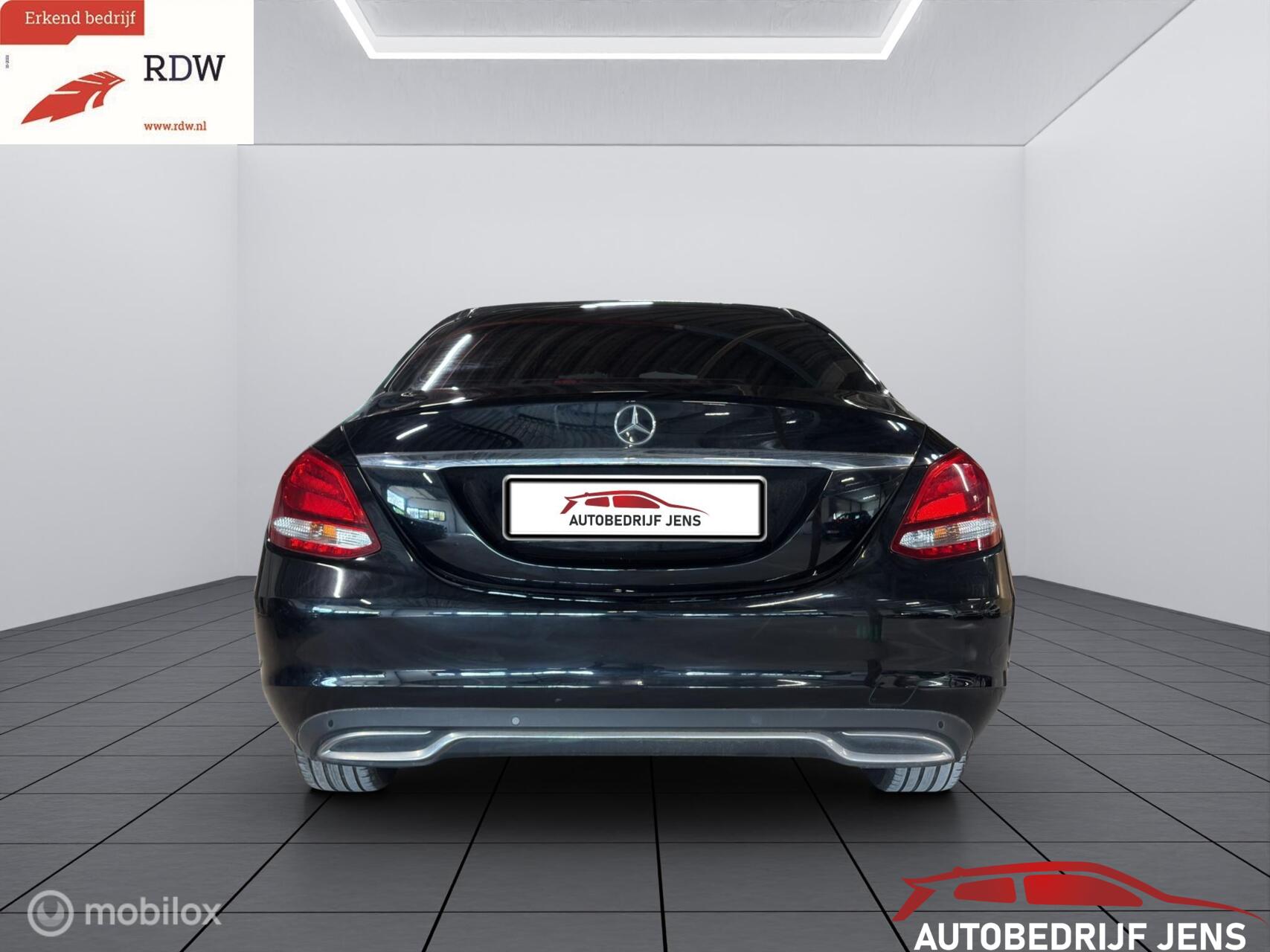 Foto van Mercedes-Benz C 200
