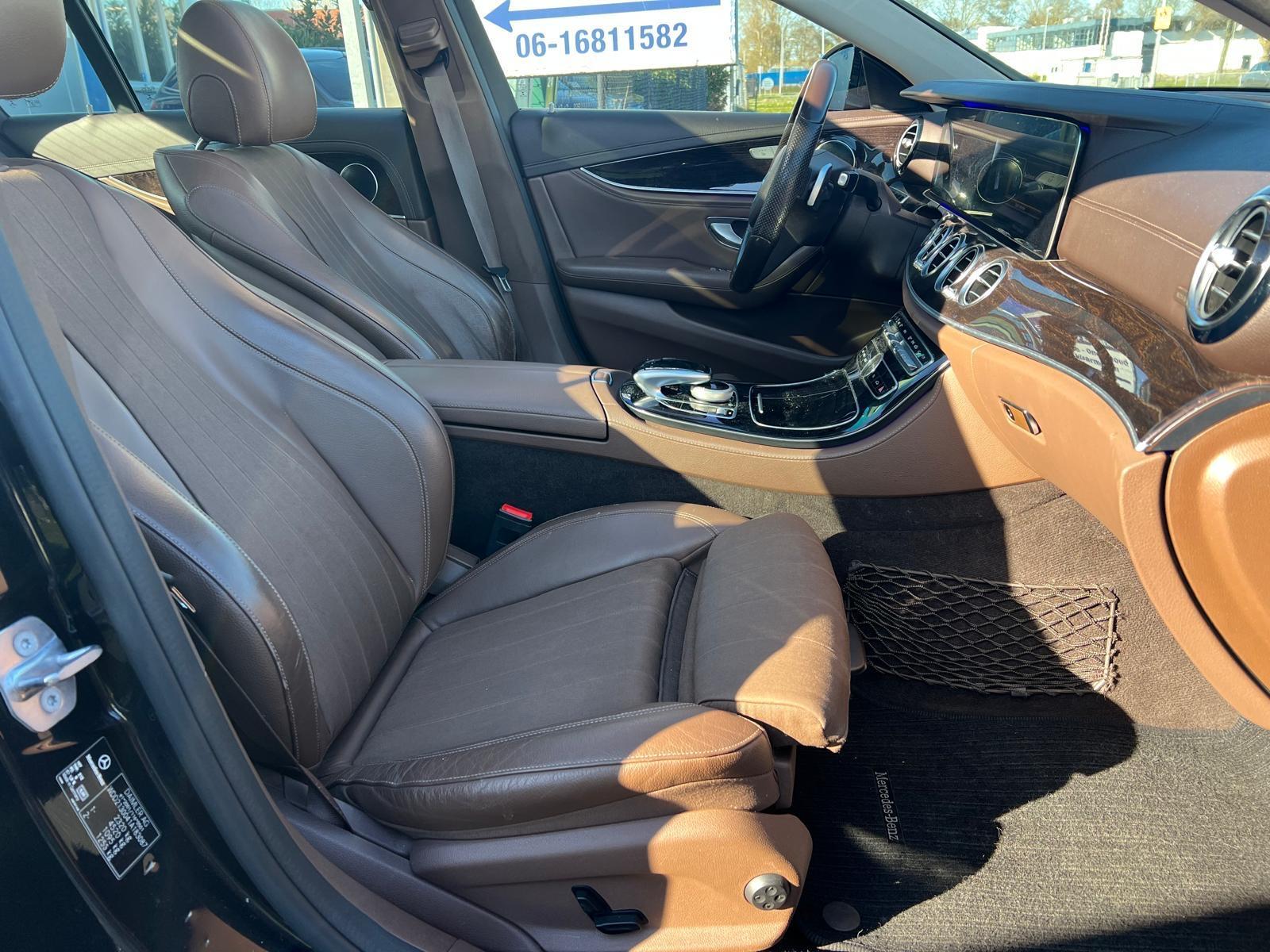 Foto van Mercedes-Benz E 220 D