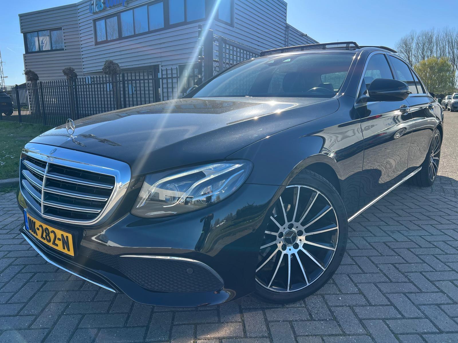 Foto van Mercedes-Benz E 220 D