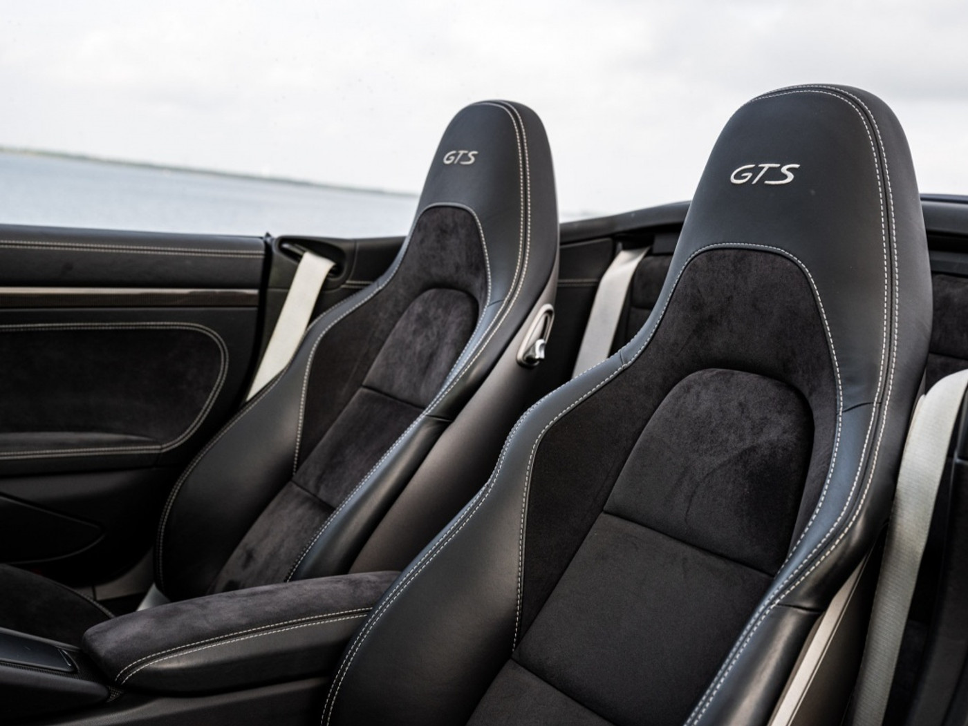 Foto van Porsche 911 Carrera GTS