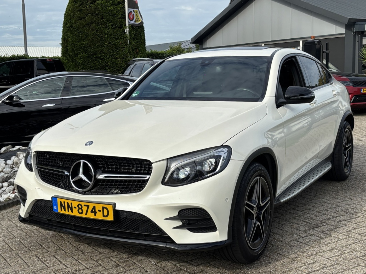 Mercedes-Benz GLC 250 4MATIC Prestige 2017 - voorkant