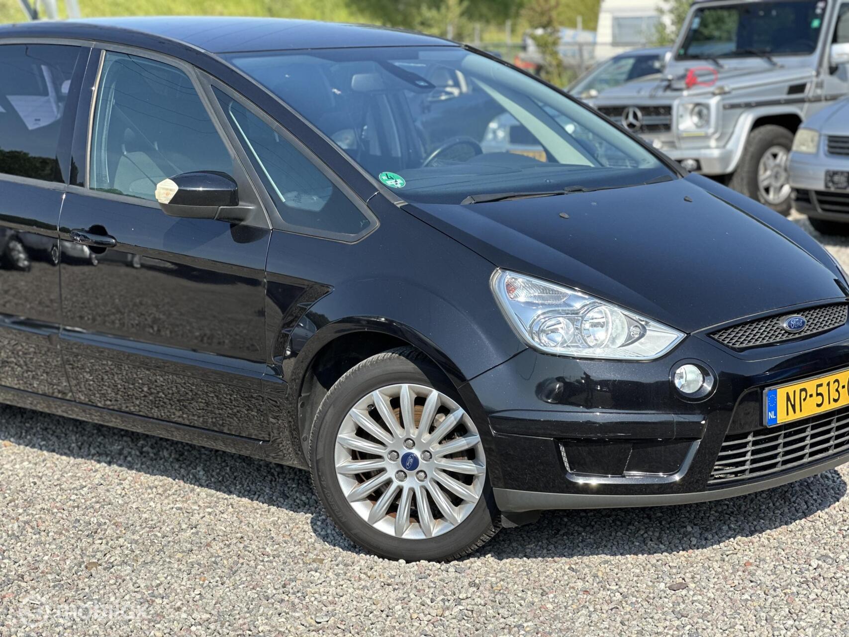 Foto van Ford S-max, 2,5