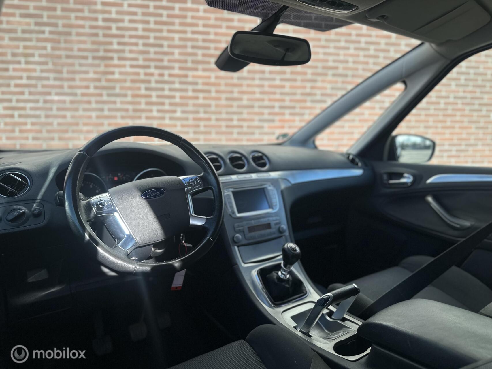 Foto van Ford S-max, 2,5