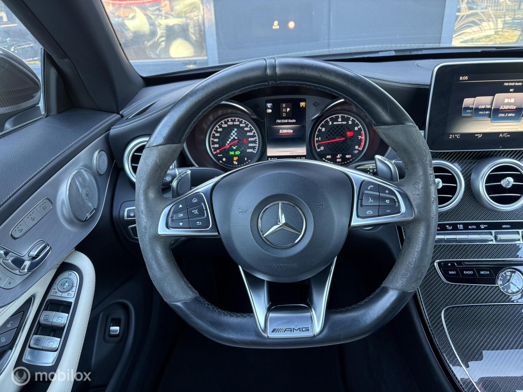 Foto van Mercedes-Benz AMG C 43