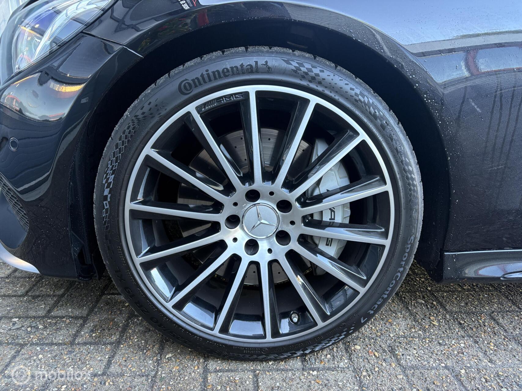 Foto van Mercedes-Benz AMG C 43