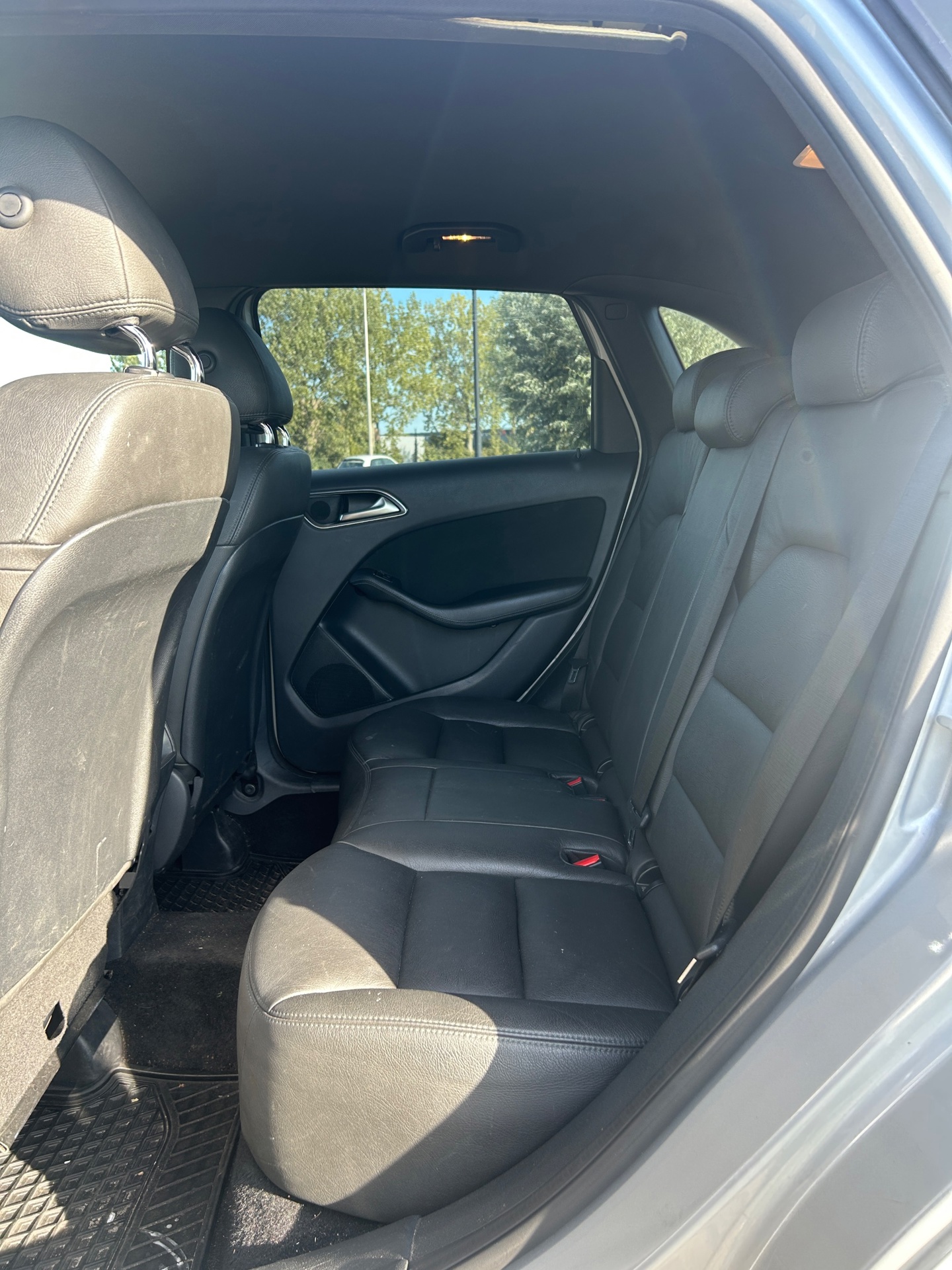 Foto van Mercedes-Benz B 180 D