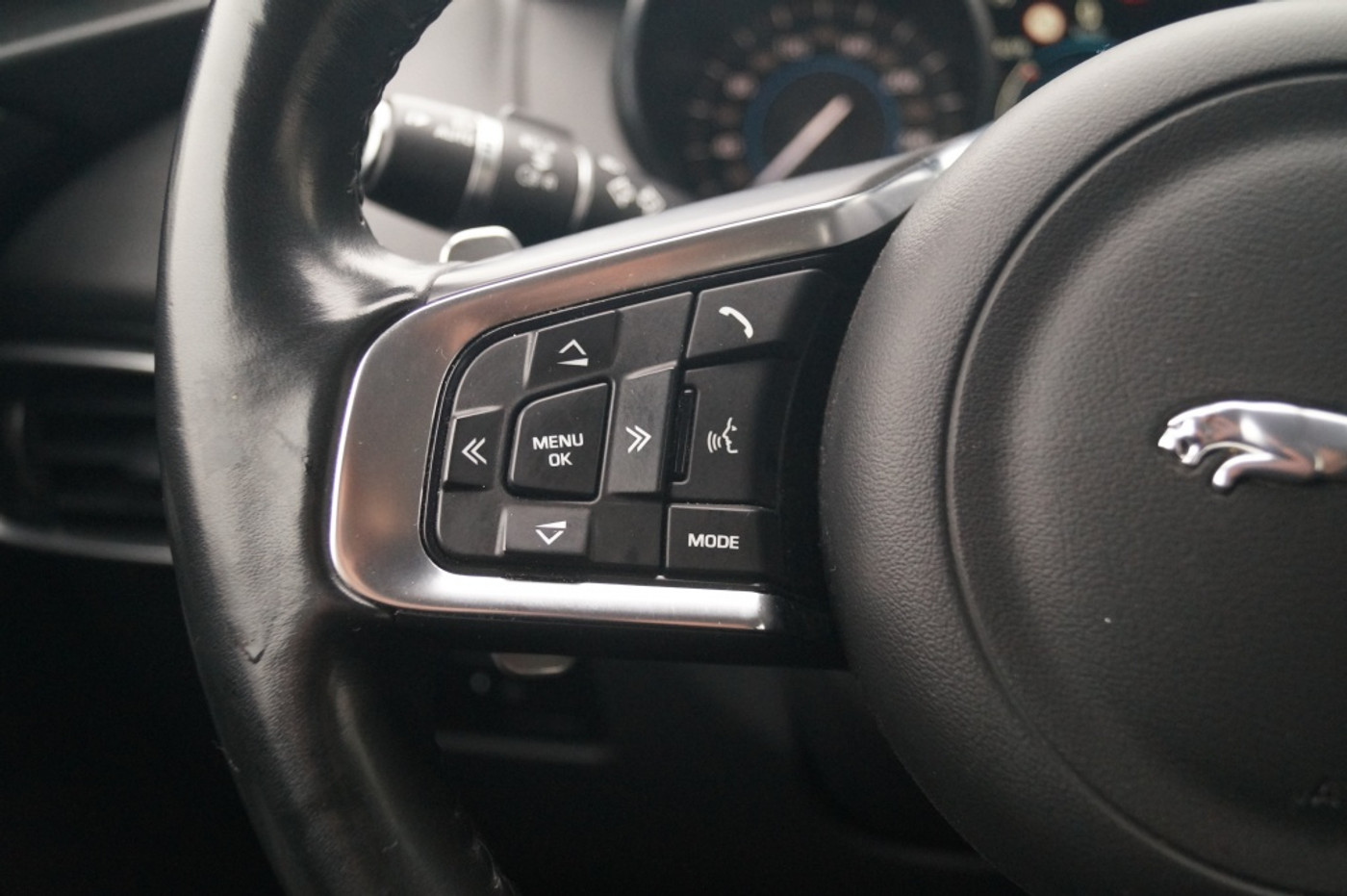 Foto van Jaguar F-pace