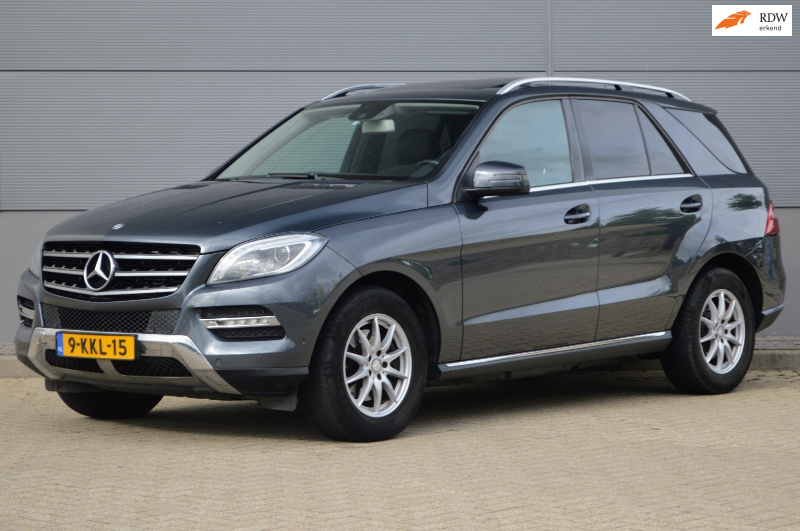 Mercedes-Benz ML 350 Bluetec 4Matic 350 BlueTEC 2012 - voorkant