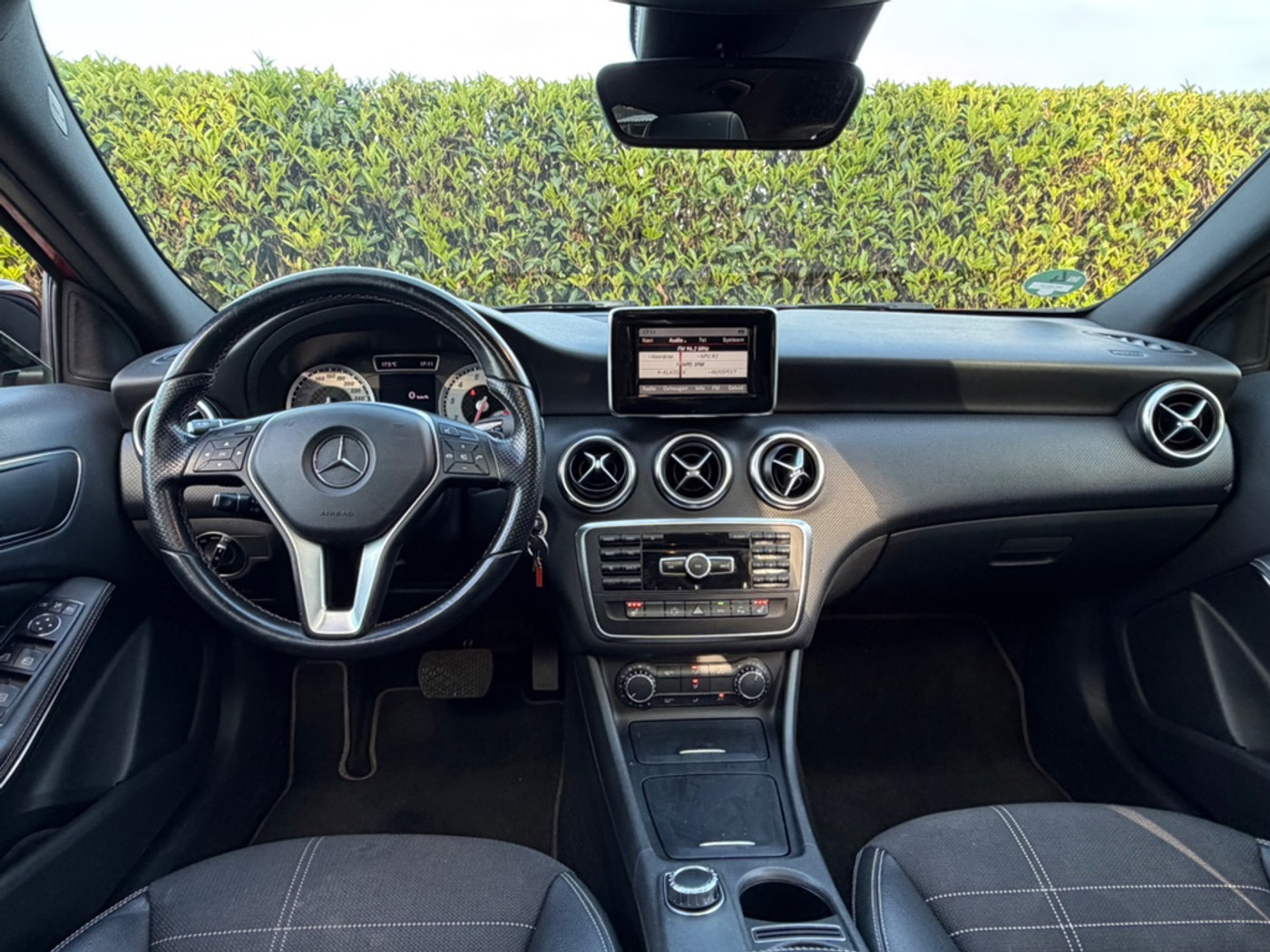 Foto van Mercedes-Benz A 180