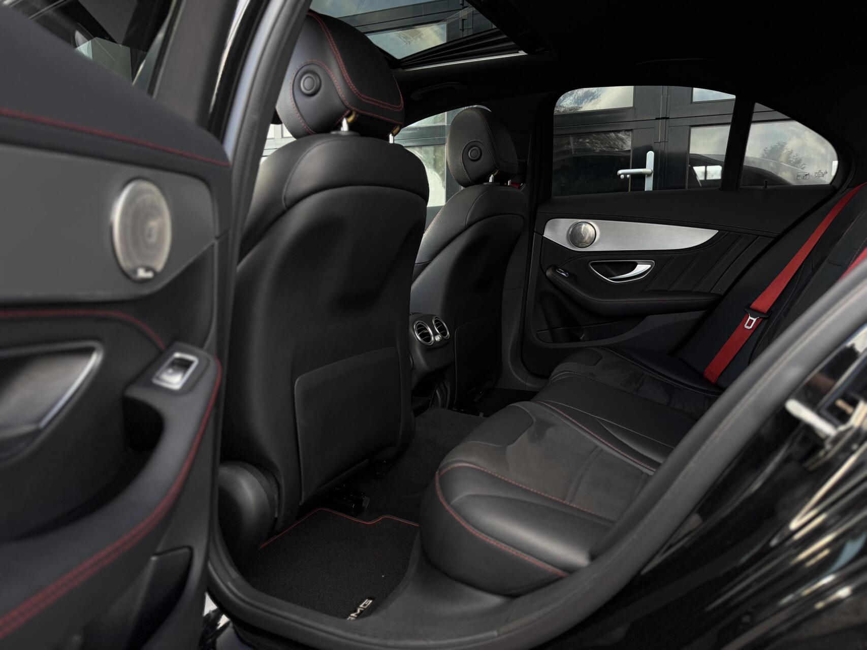 Foto van Mercedes-Benz C 450 4Matic