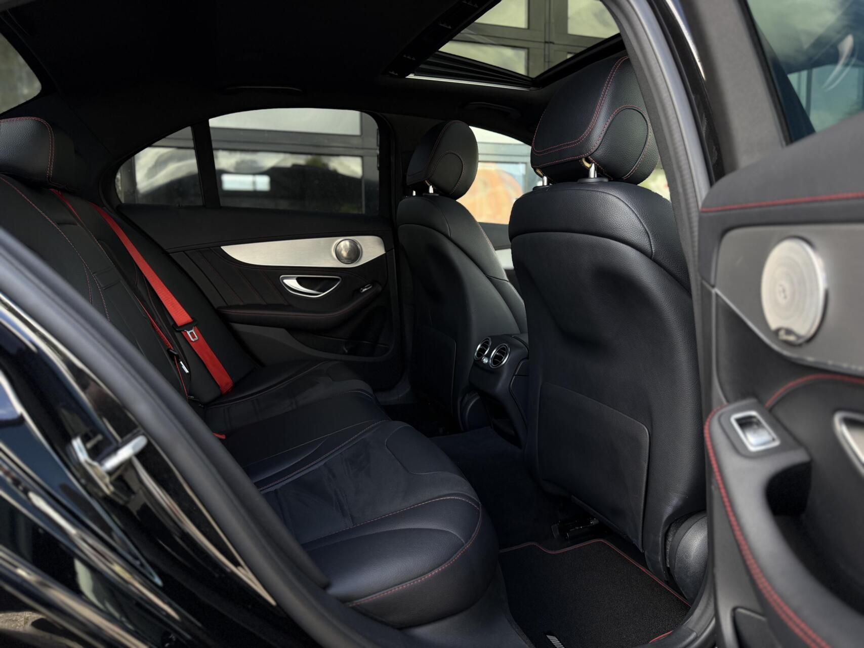 Foto van Mercedes-Benz C 450 4Matic