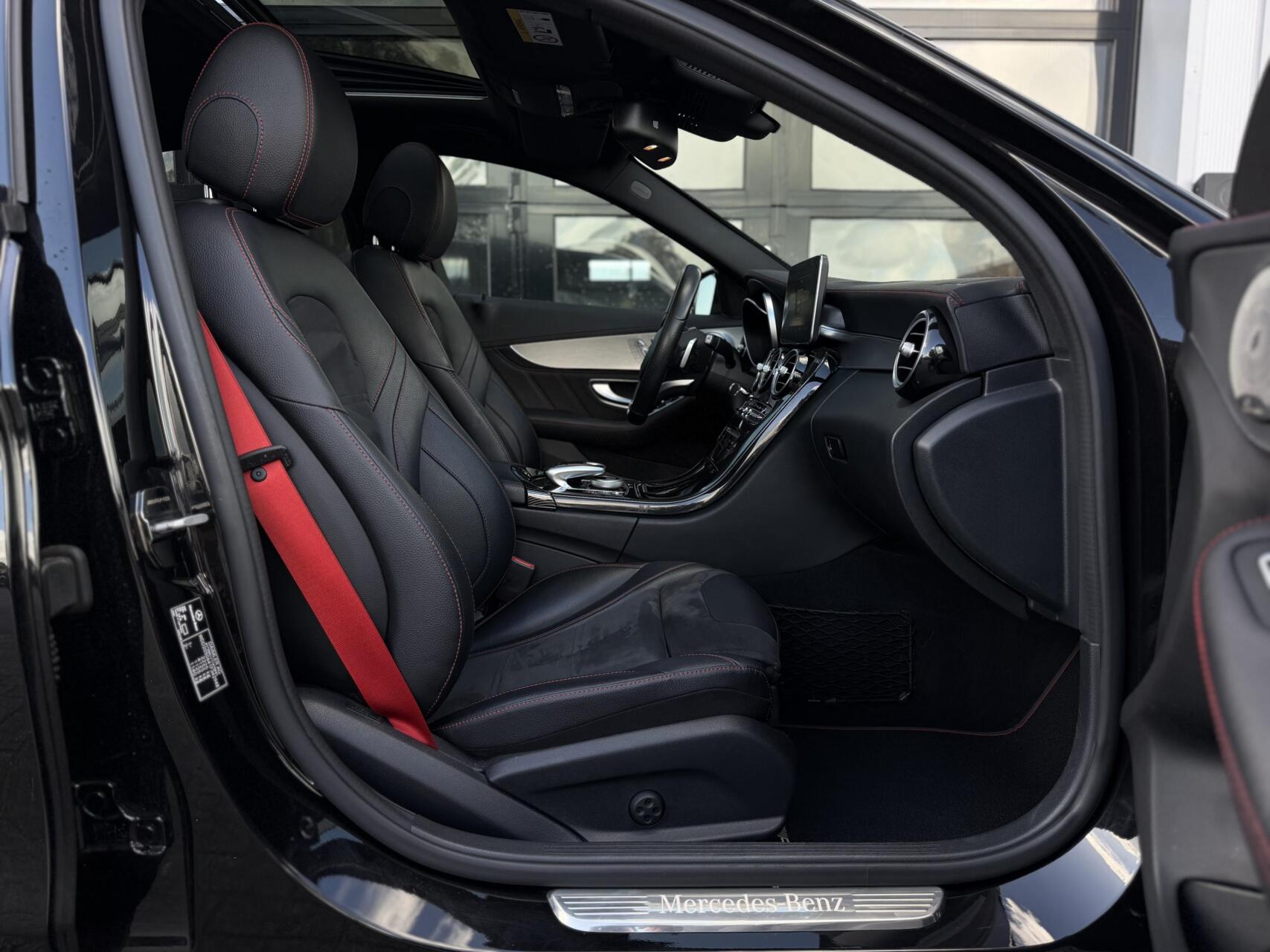 Foto van Mercedes-Benz C 450 4Matic