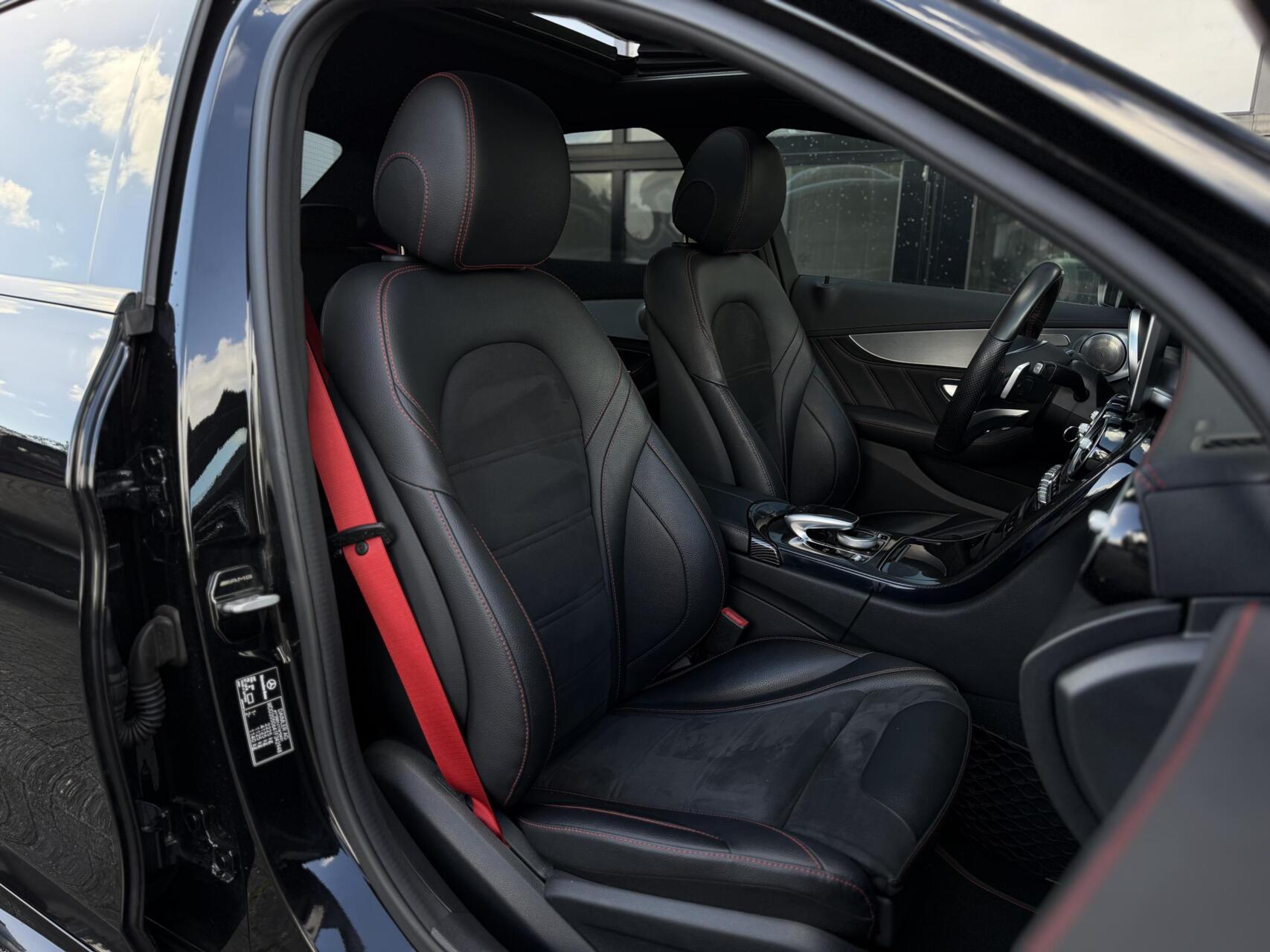 Foto van Mercedes-Benz C 450 4Matic