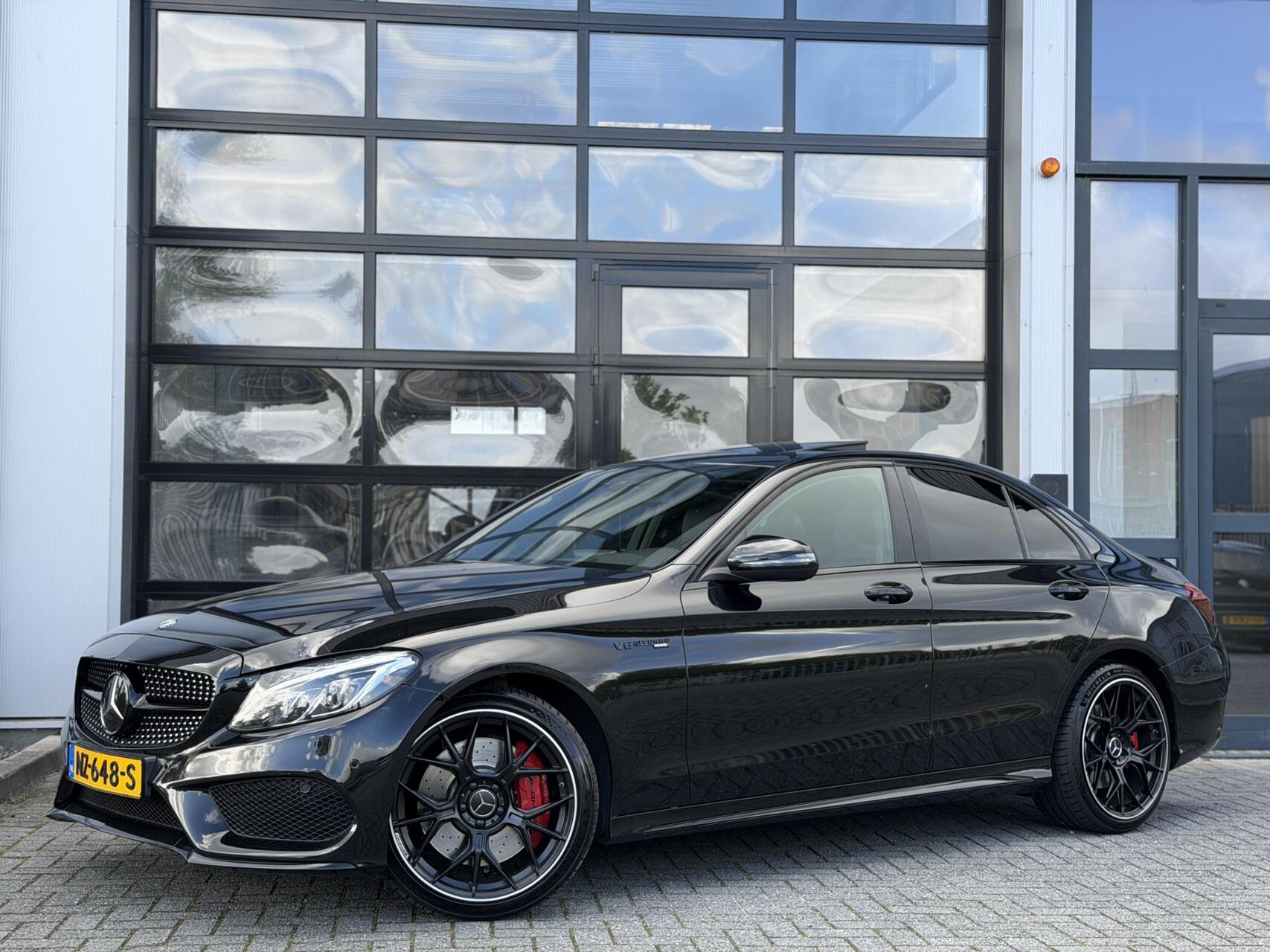 Mercedes-Benz C 450 4Matic C43 / 450 AMG V6 4MATIC 368PK / PANO / HUD 2016 - voorkant